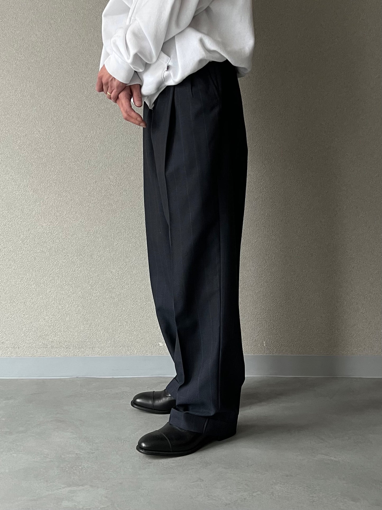 90's Burberrys' wool slacks