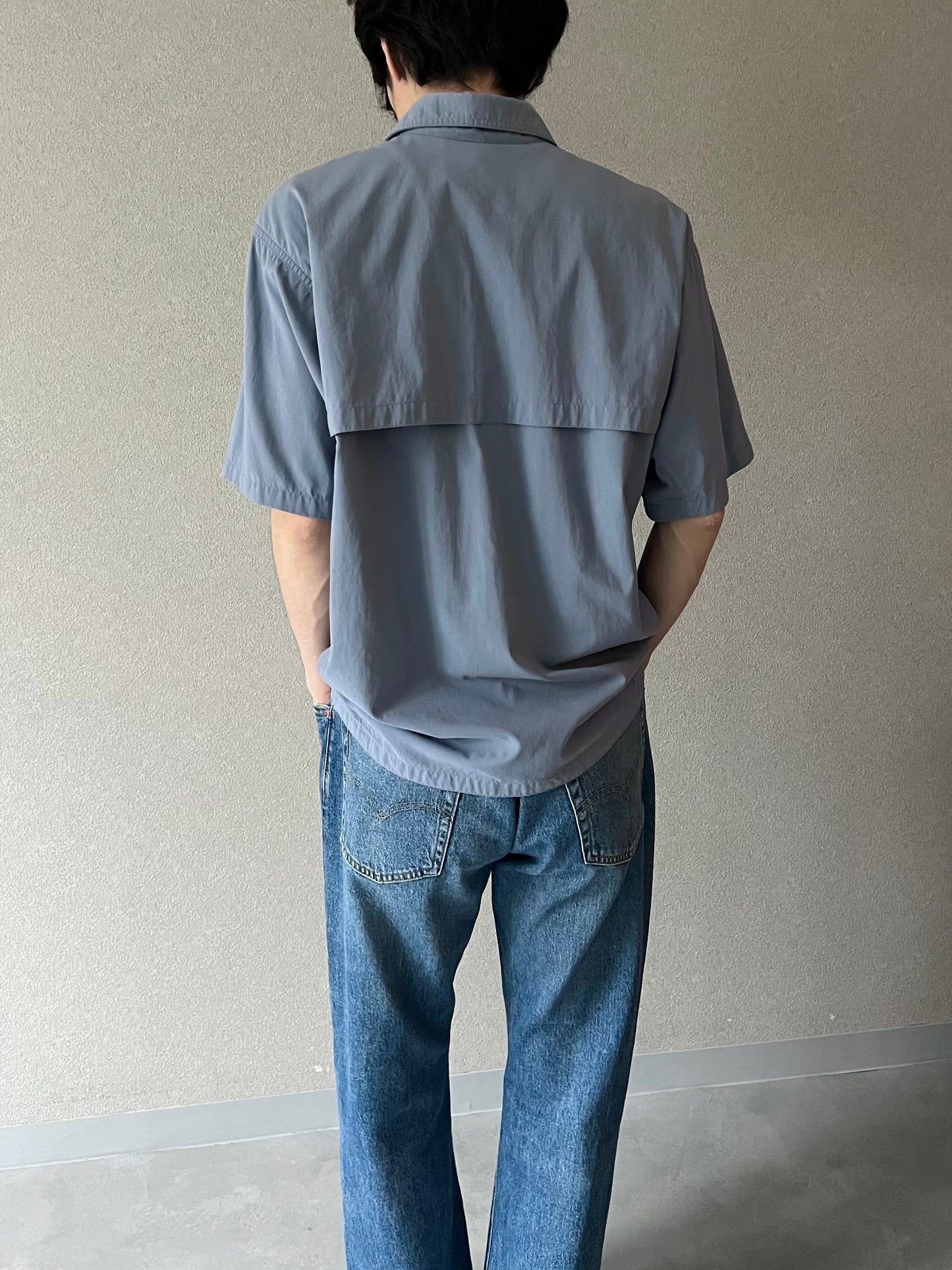 00's MOUNTAIN HARDWARE S/S nylon shirt