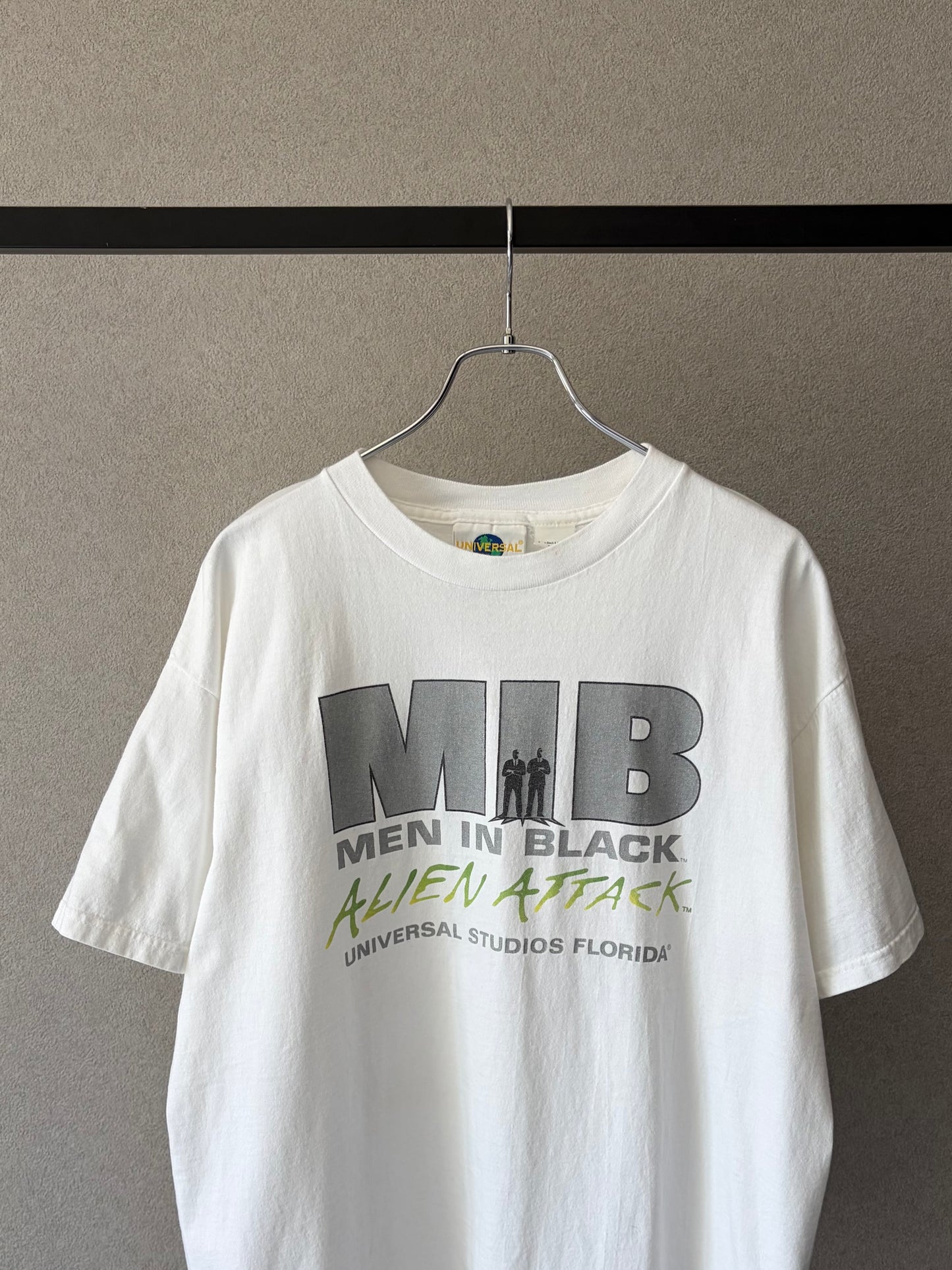 00's MEN IN BLACK movie t-shirt "Made in USA"