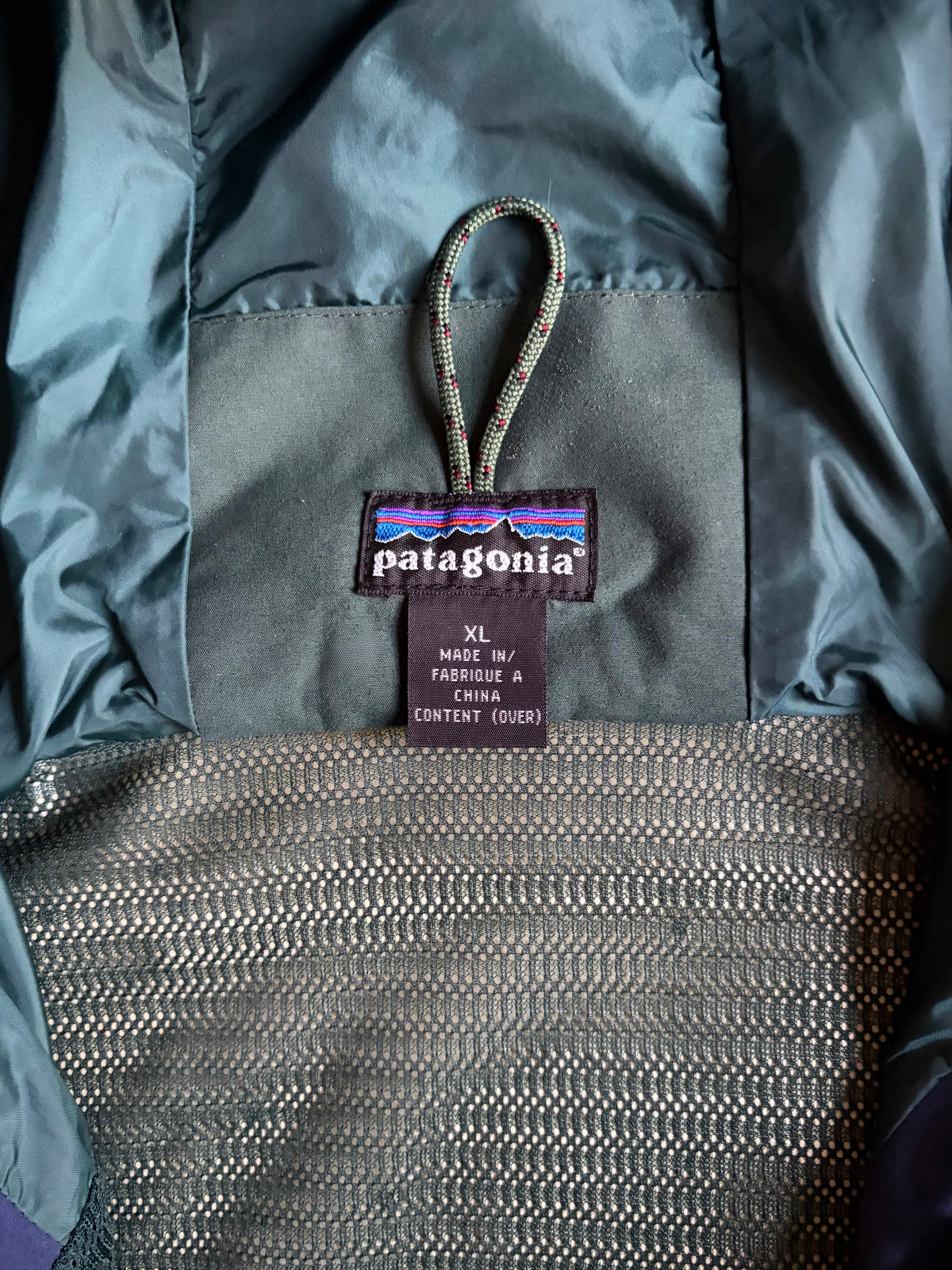 90's patagonia nylon jacket