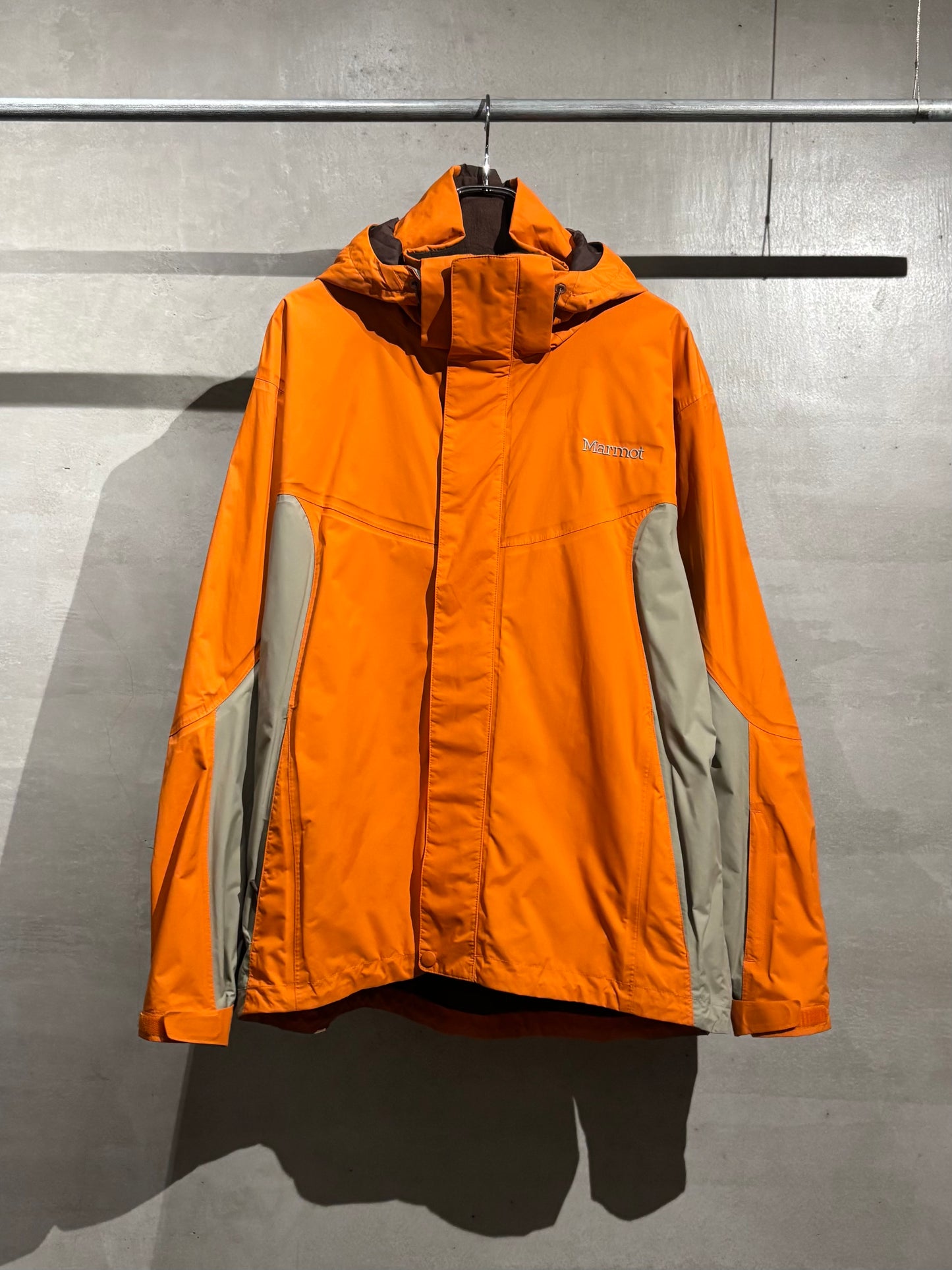 90's Marmot nylon jacket