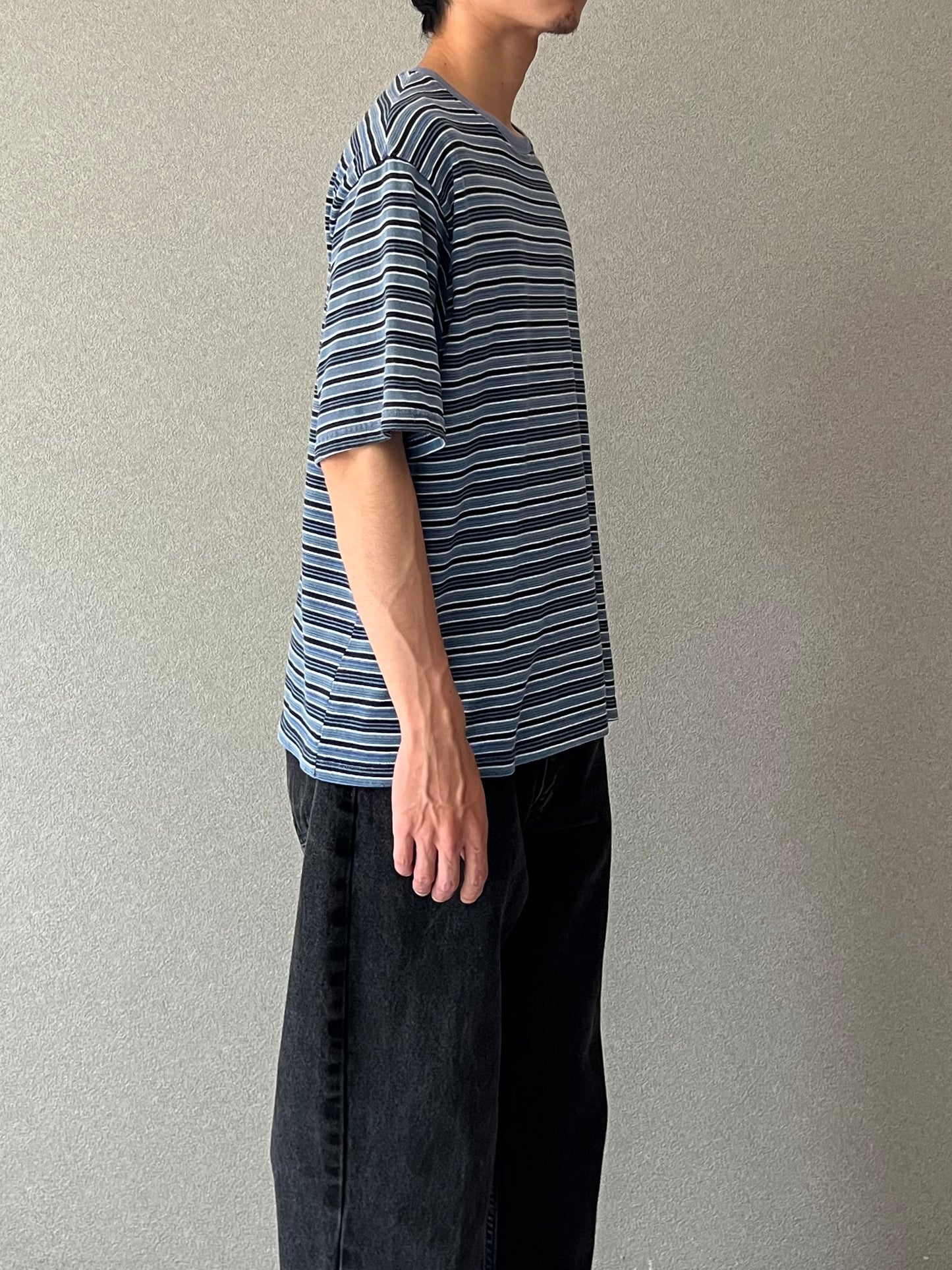00's UNKNOWN border t-shirt