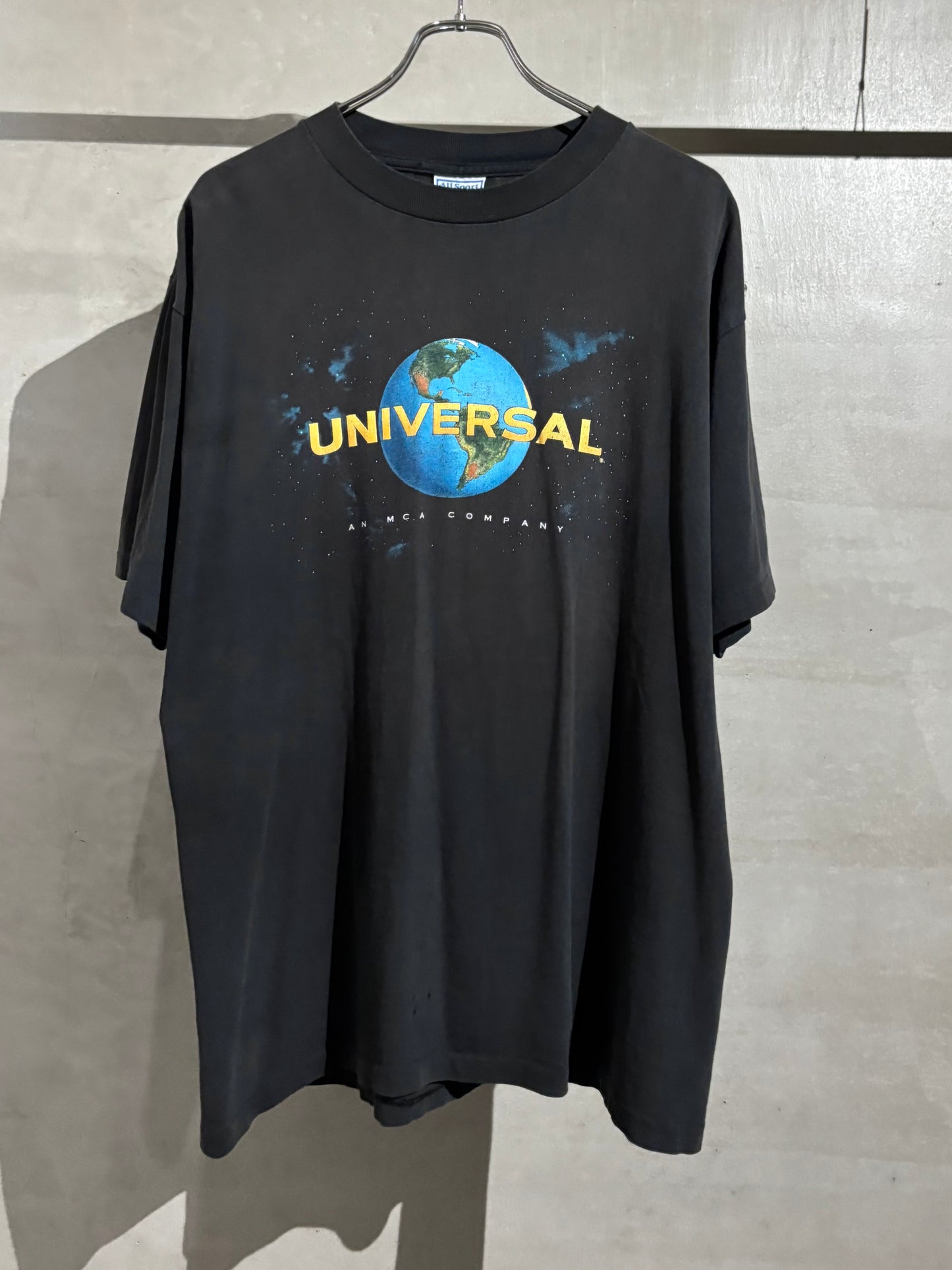 90's UNIVERSAL printed t-shirt “Made in USA”