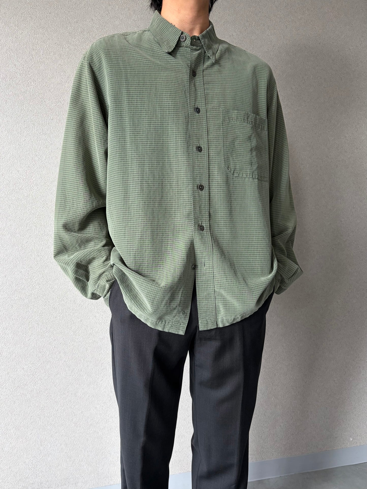 00's ROYAL ROBBINS rayon shirt