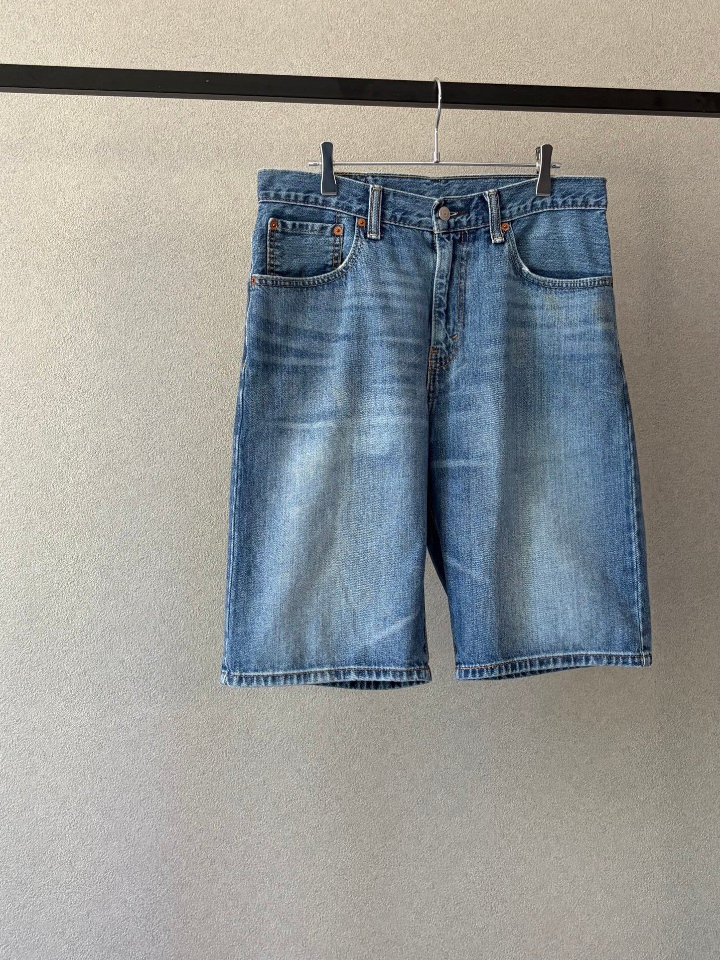 00's Levi's 569 denim shorts