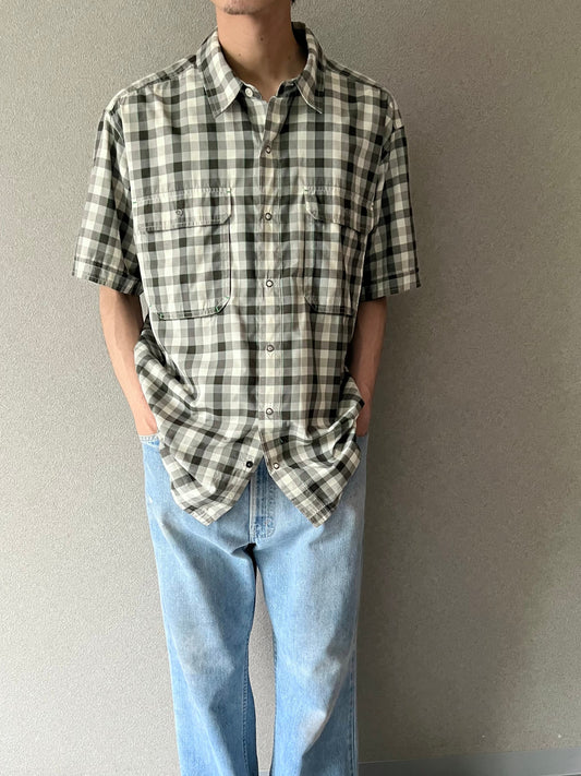 00's patagonia S/S nylon shirt