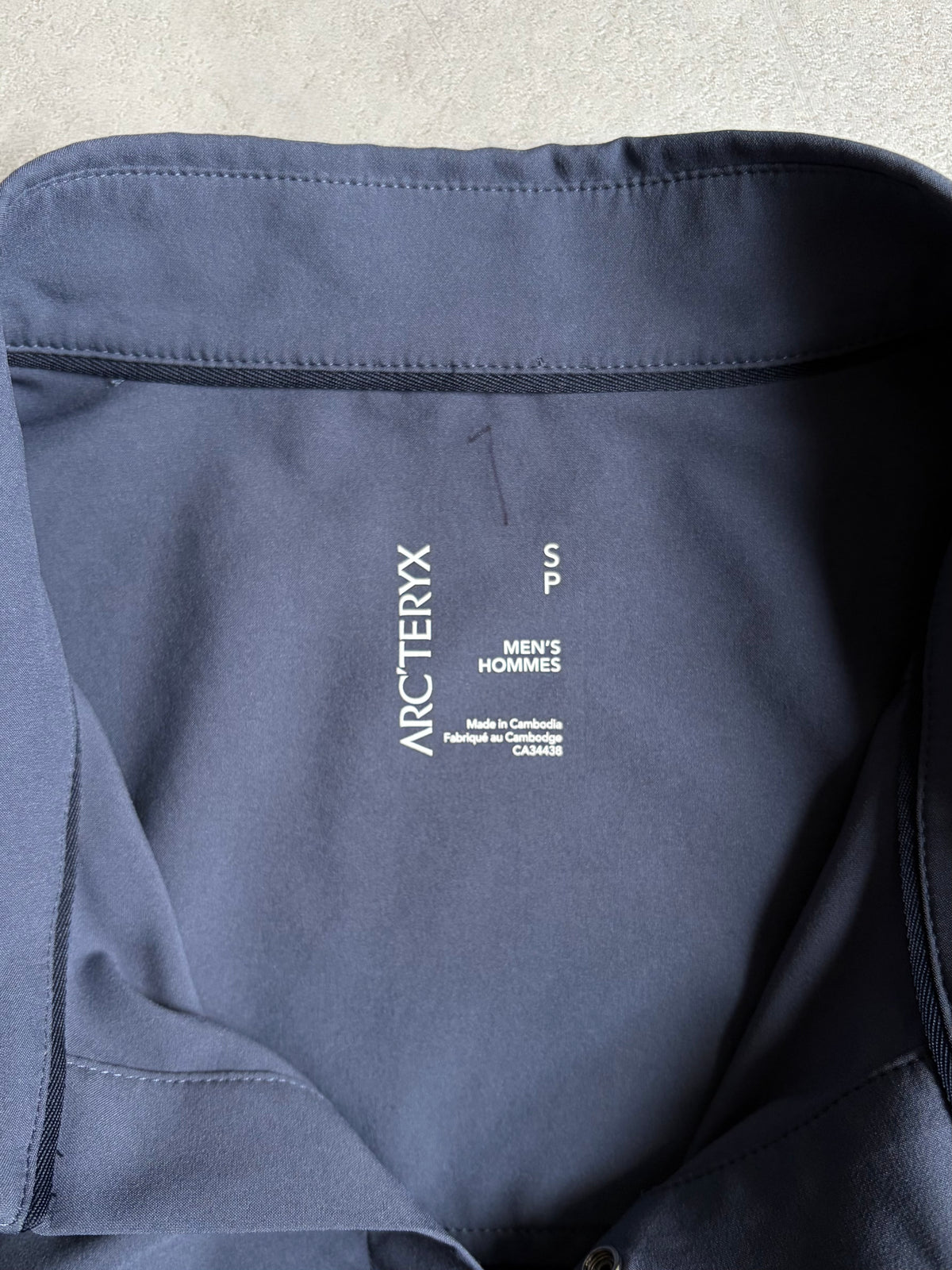 00's ARC'TERYX S/S shirt