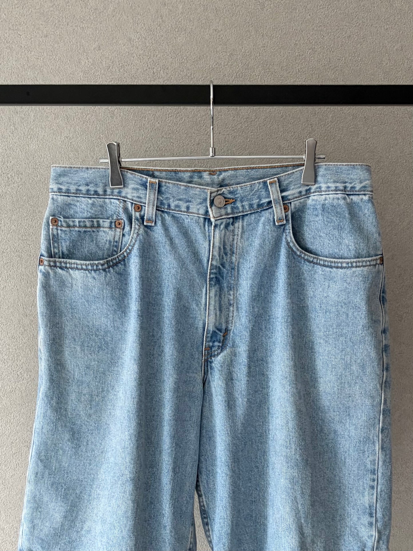 90's Levi' 560 denim shorts "Made in USA"