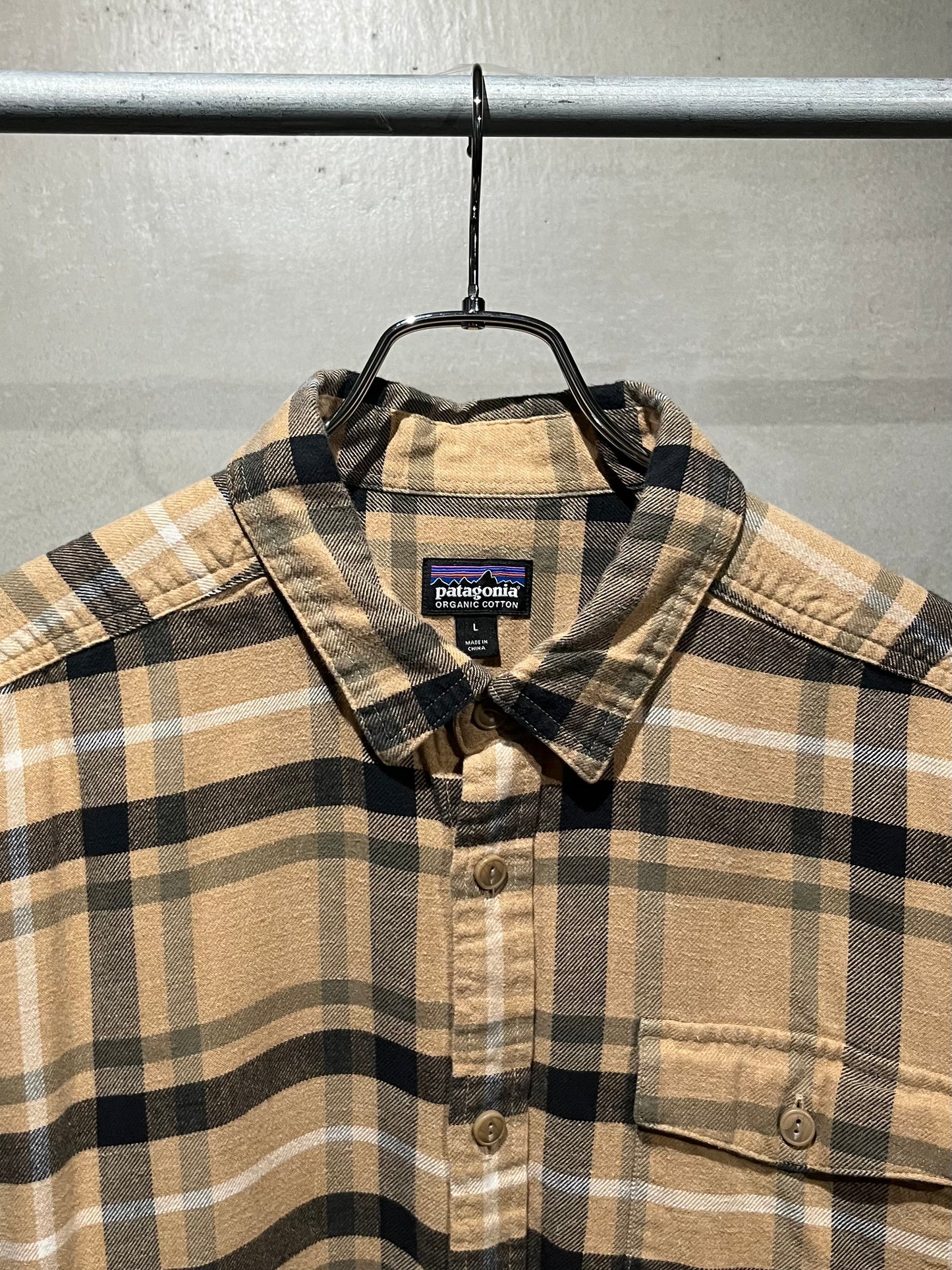 00's patagonia flannel shirt