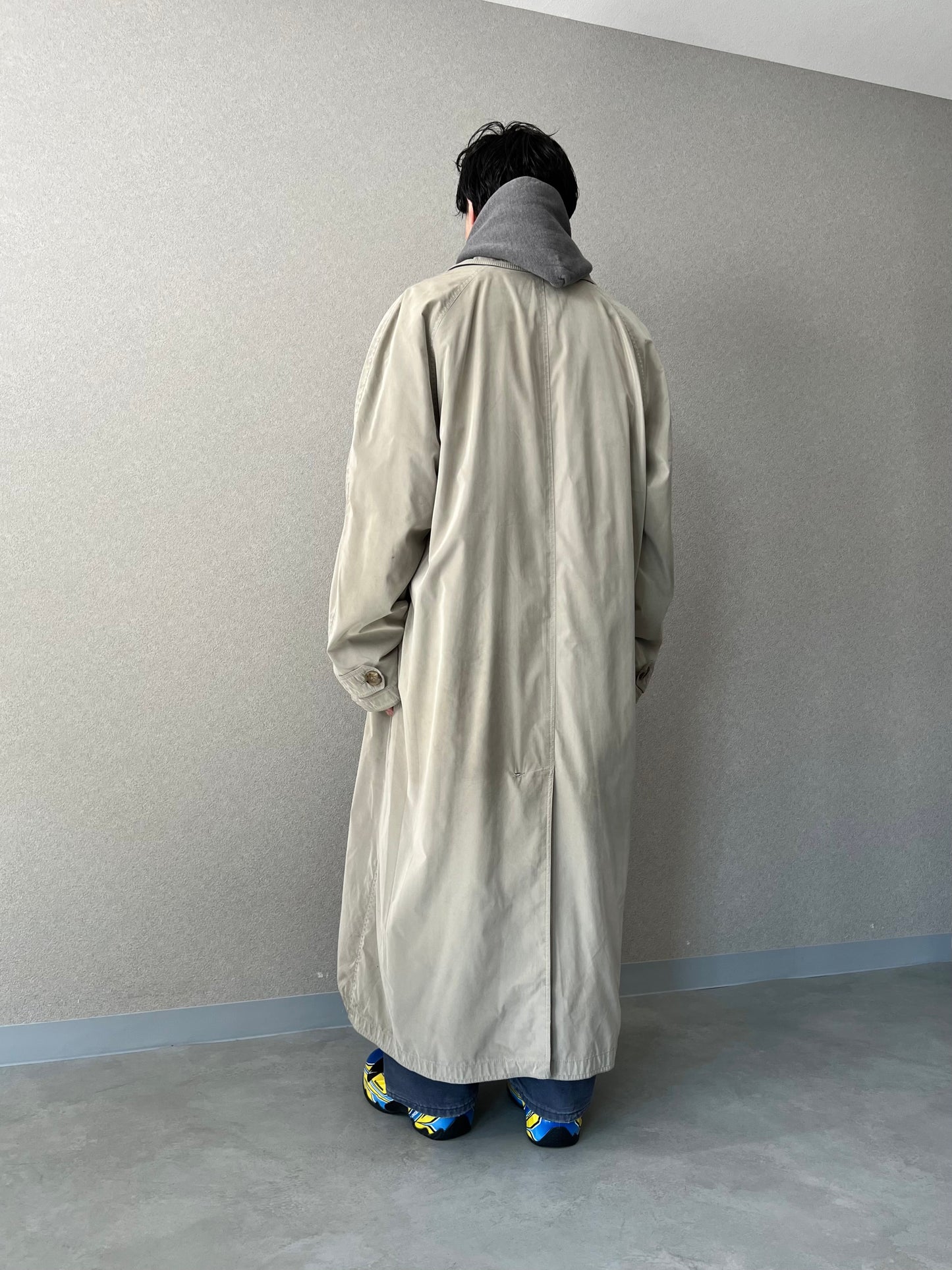 90's HUGO BOSS balmacaan coat