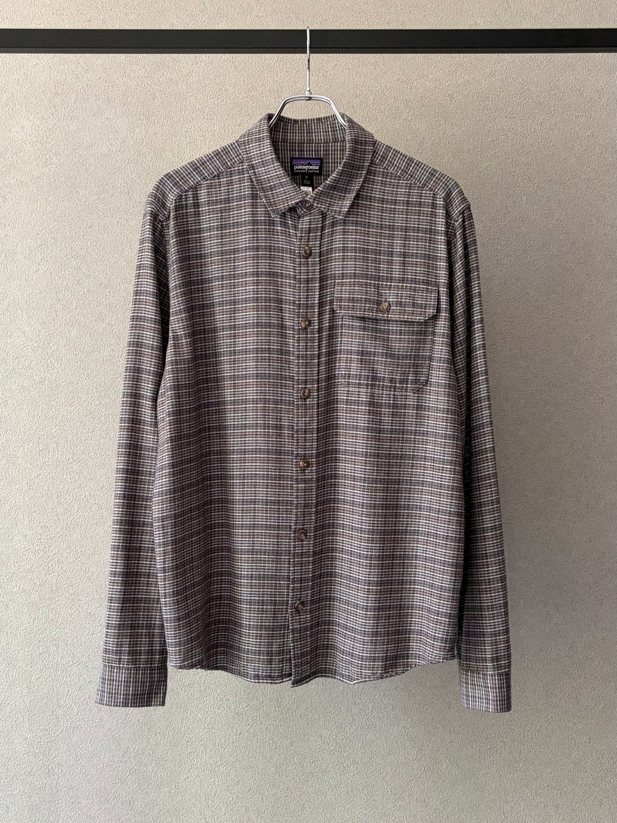 10's patagonia flannel shirt