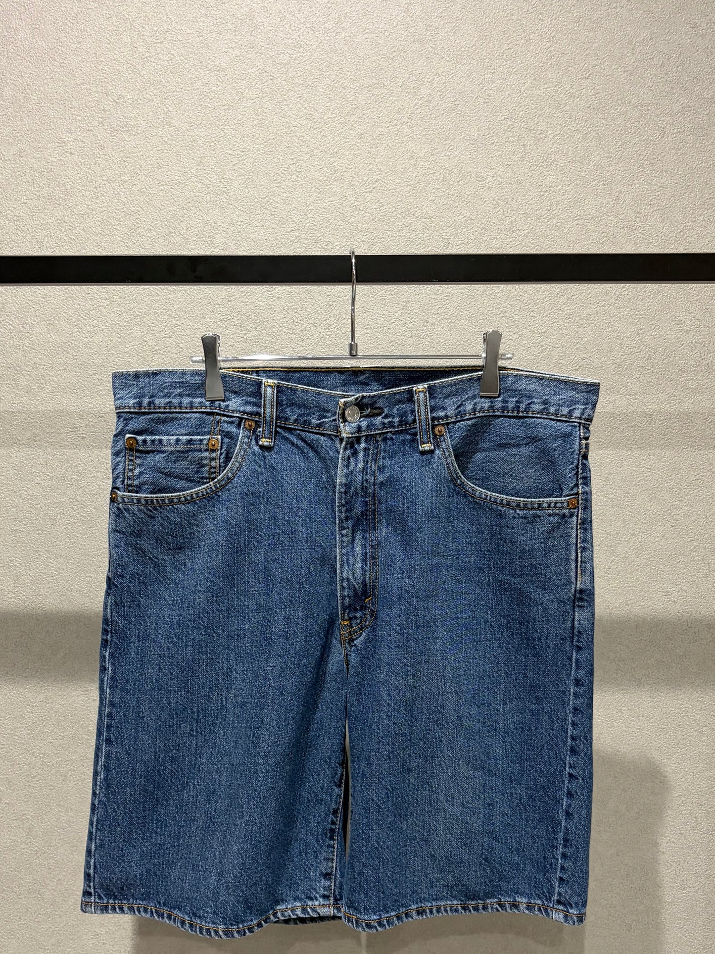 00's Levi' 550 denim shorts