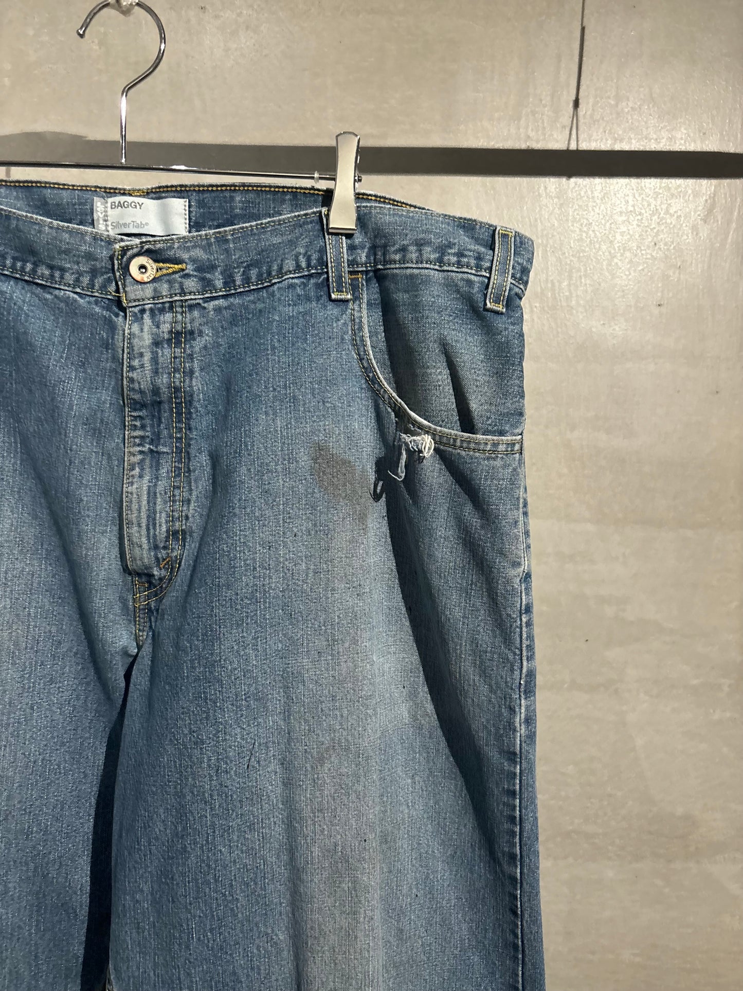 00's Levi's silverTab denim pants "Baggy"