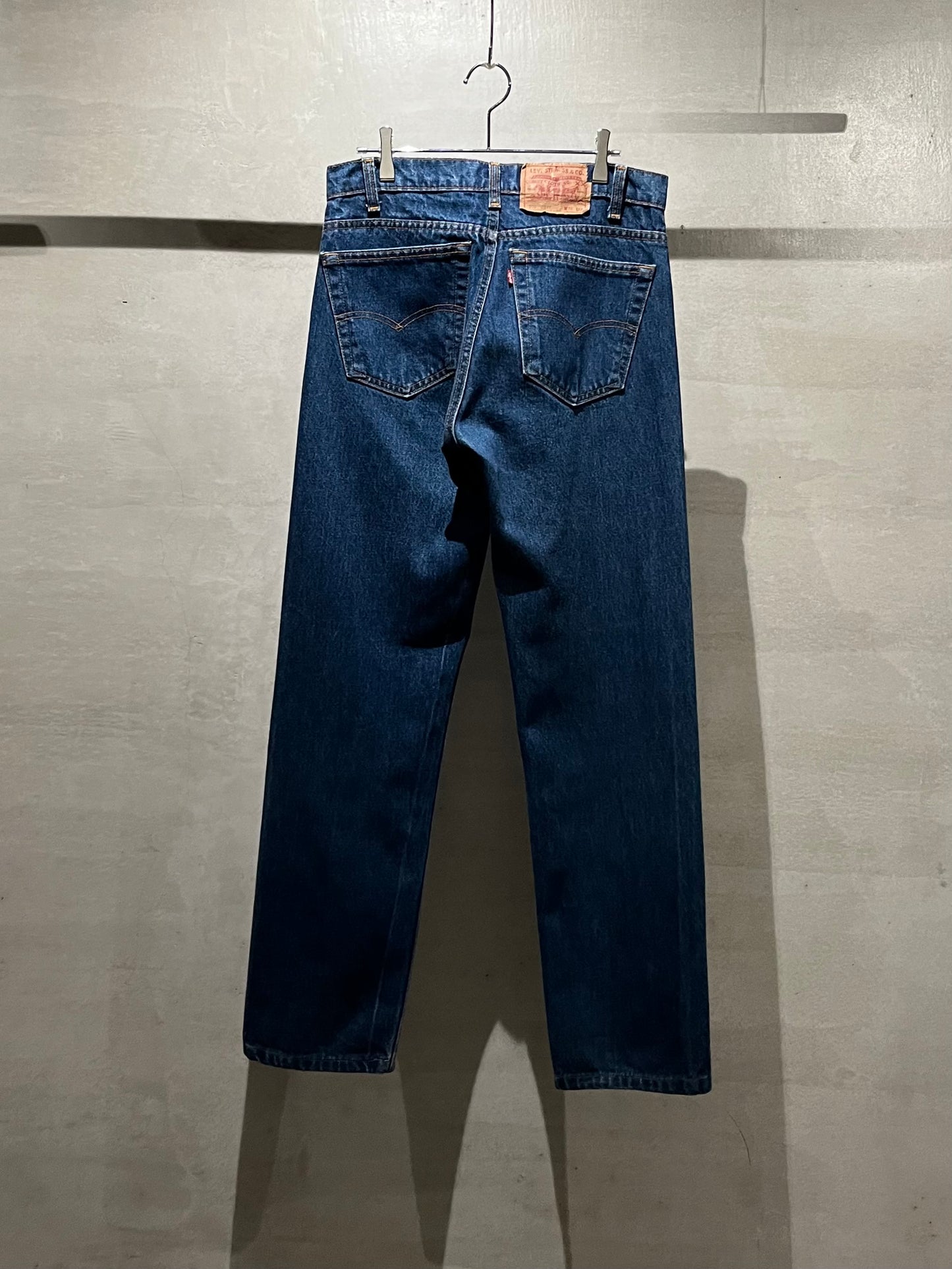 90's Levi's 505 denim pants "Made" in CANADA"