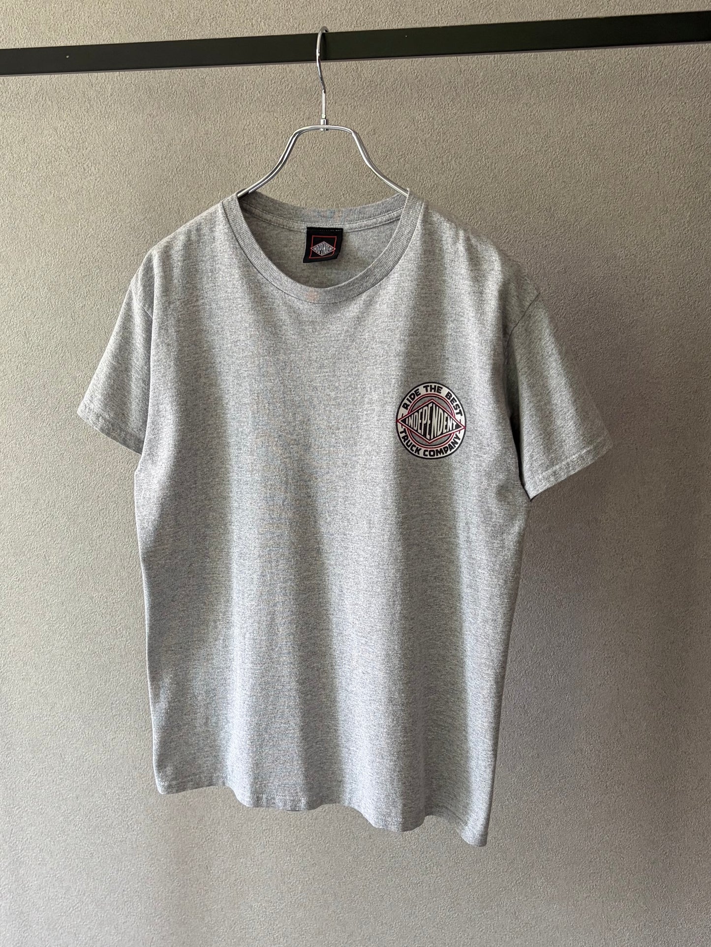 00's INDEPENDENT printed t-shirt