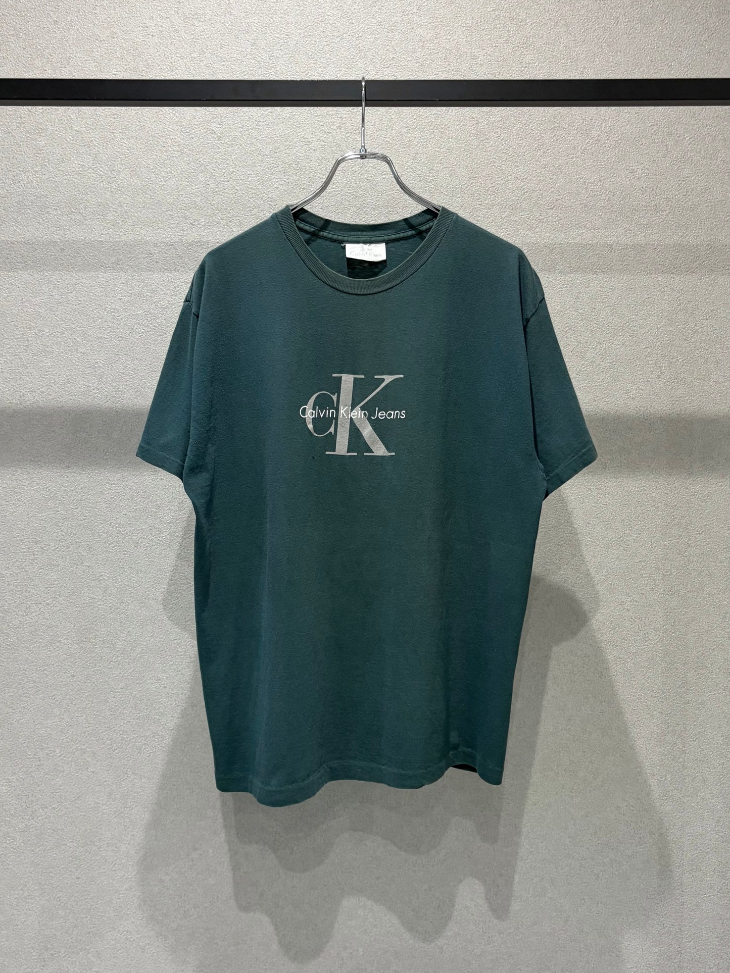 90's Calvin Klein printed t-shirt “Made in USA”