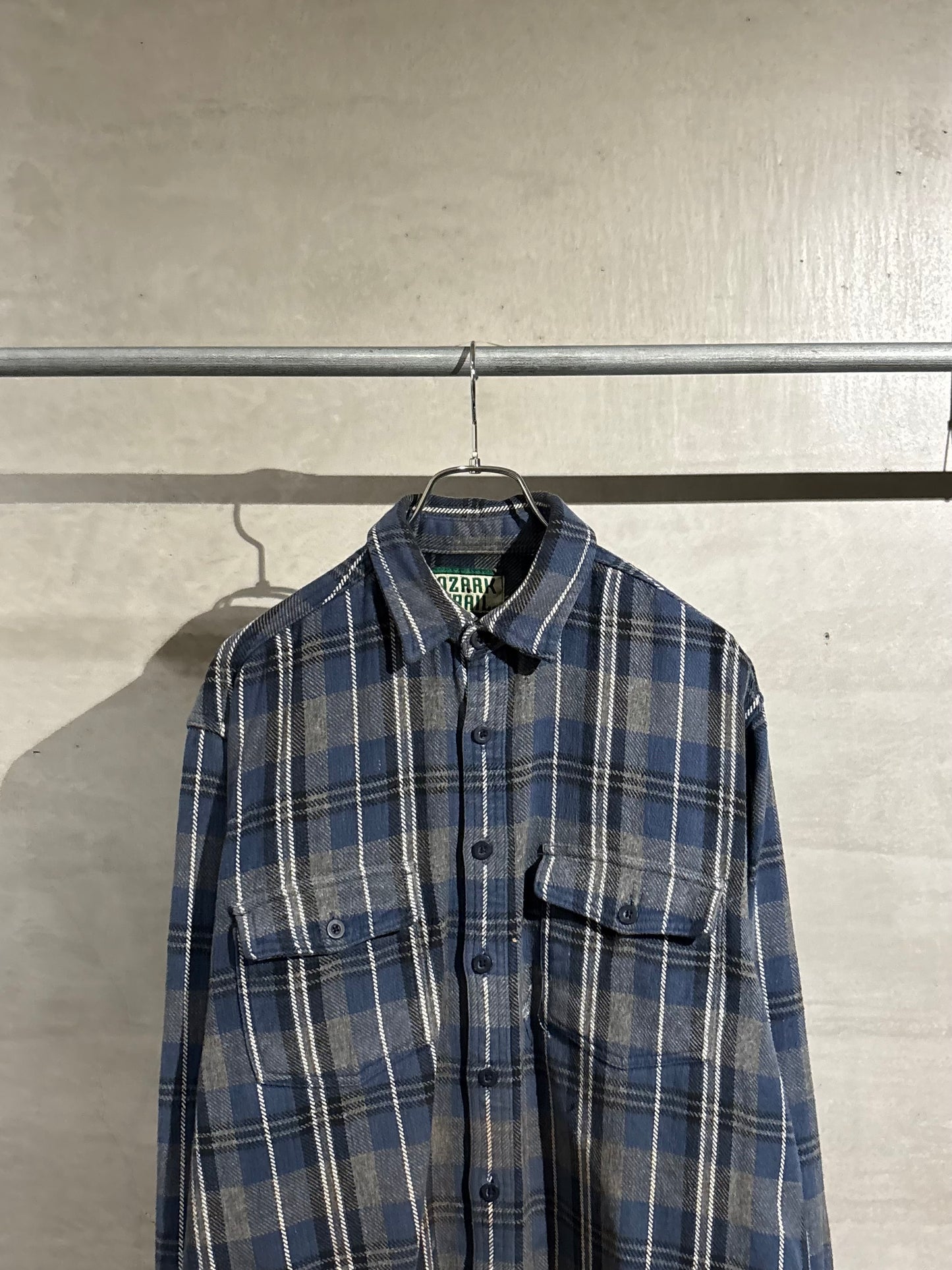 90's OZARK TRAIL flannel shirt