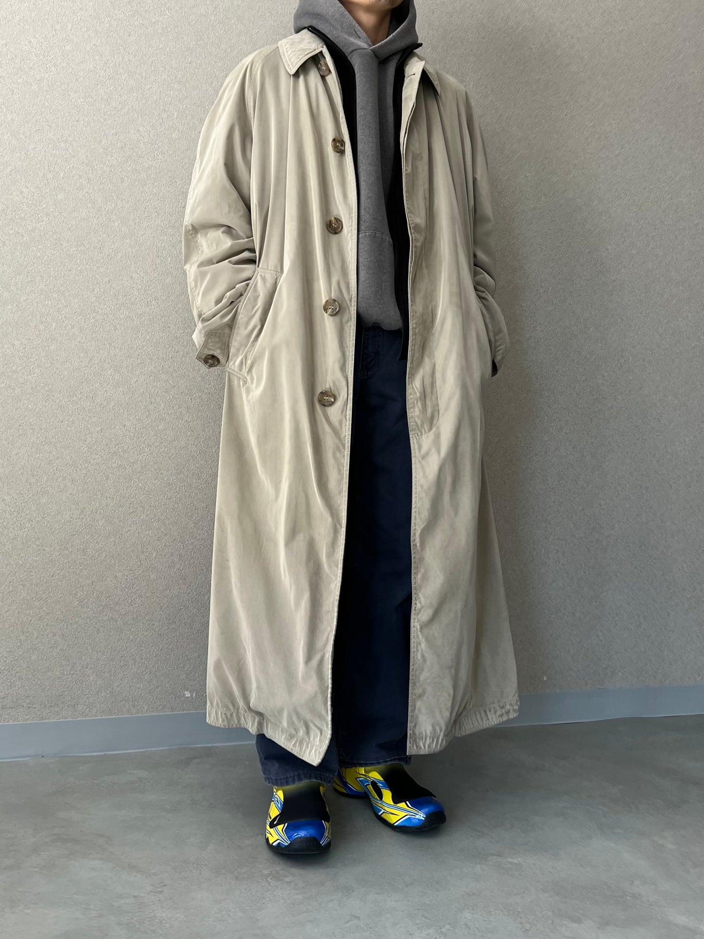 90's HUGO BOSS balmacaan coat
