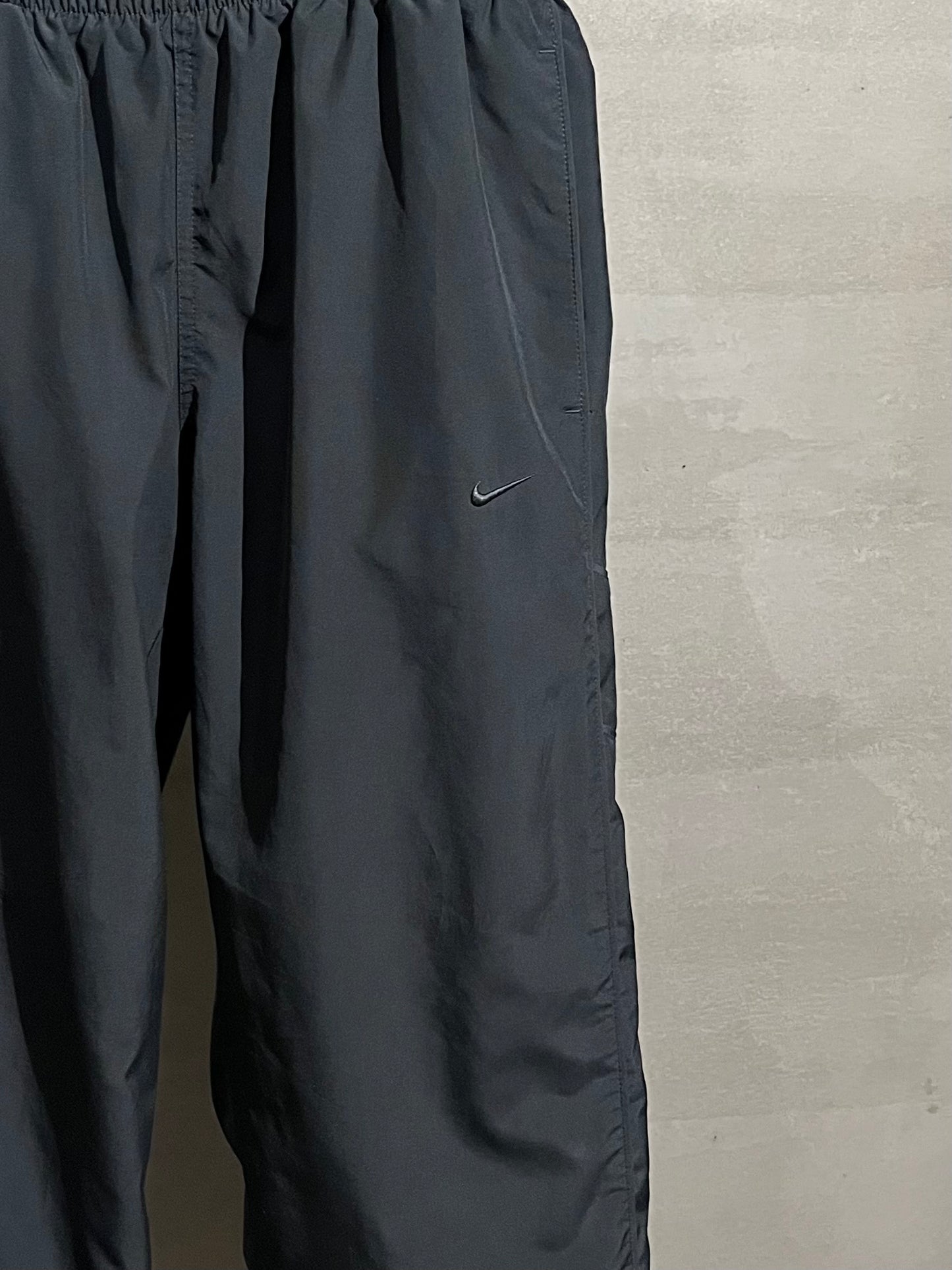 00's NIKE nylon pants