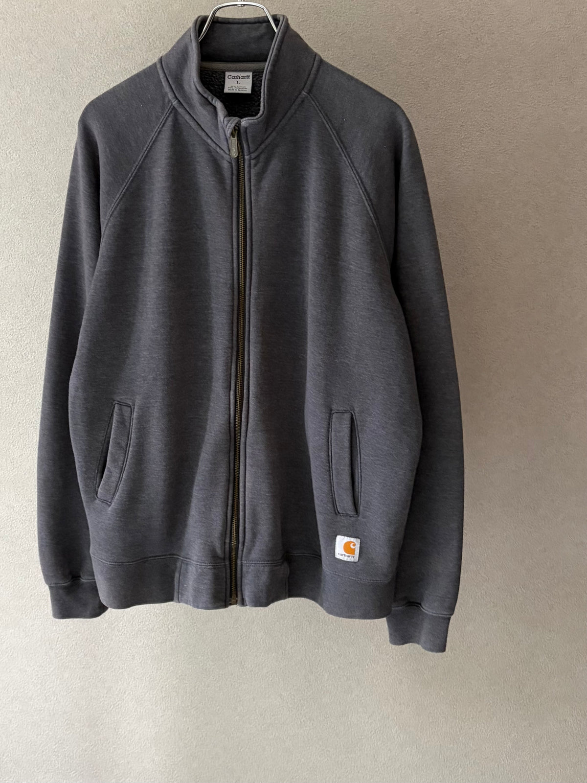 00's carhartt zip up sweater