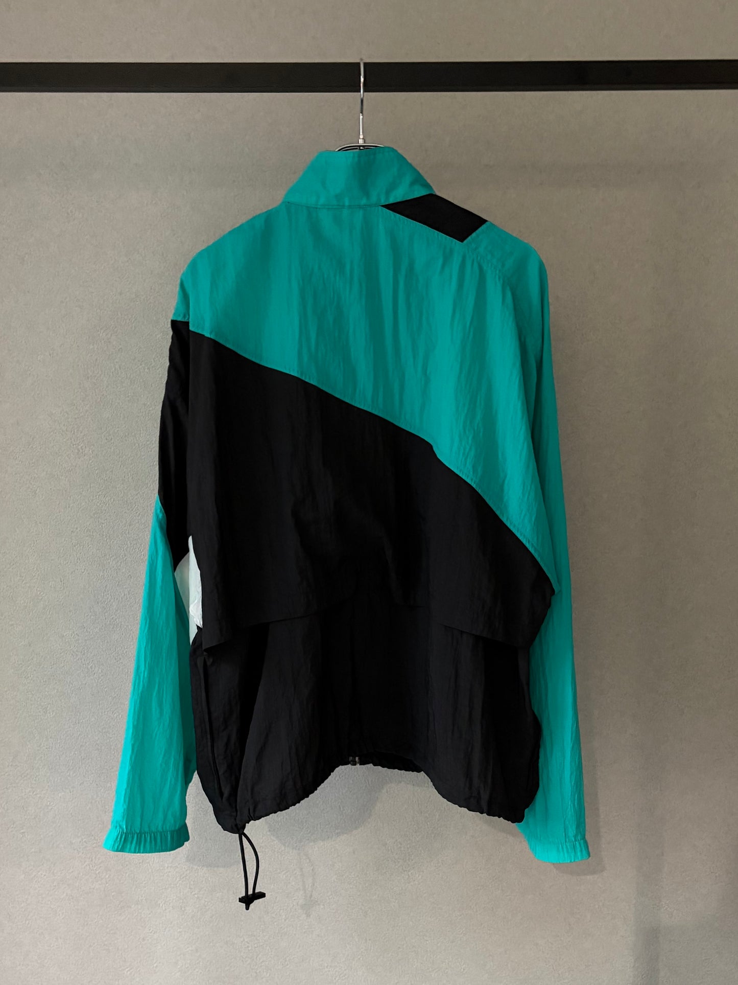90's NIKE nylon jacket