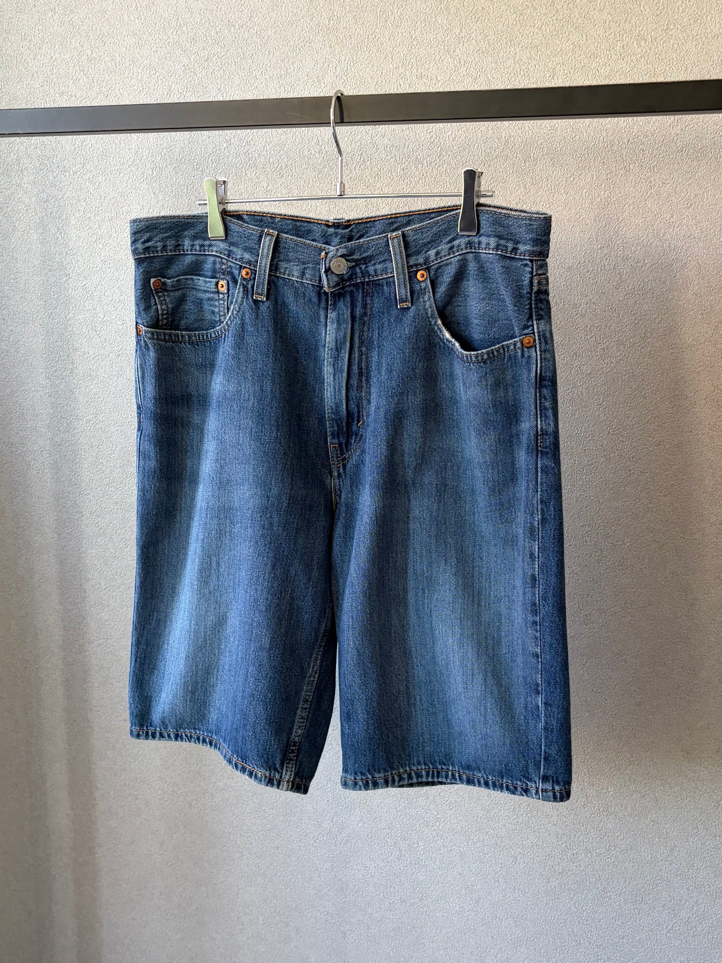00's Levi's 469 denim shorts