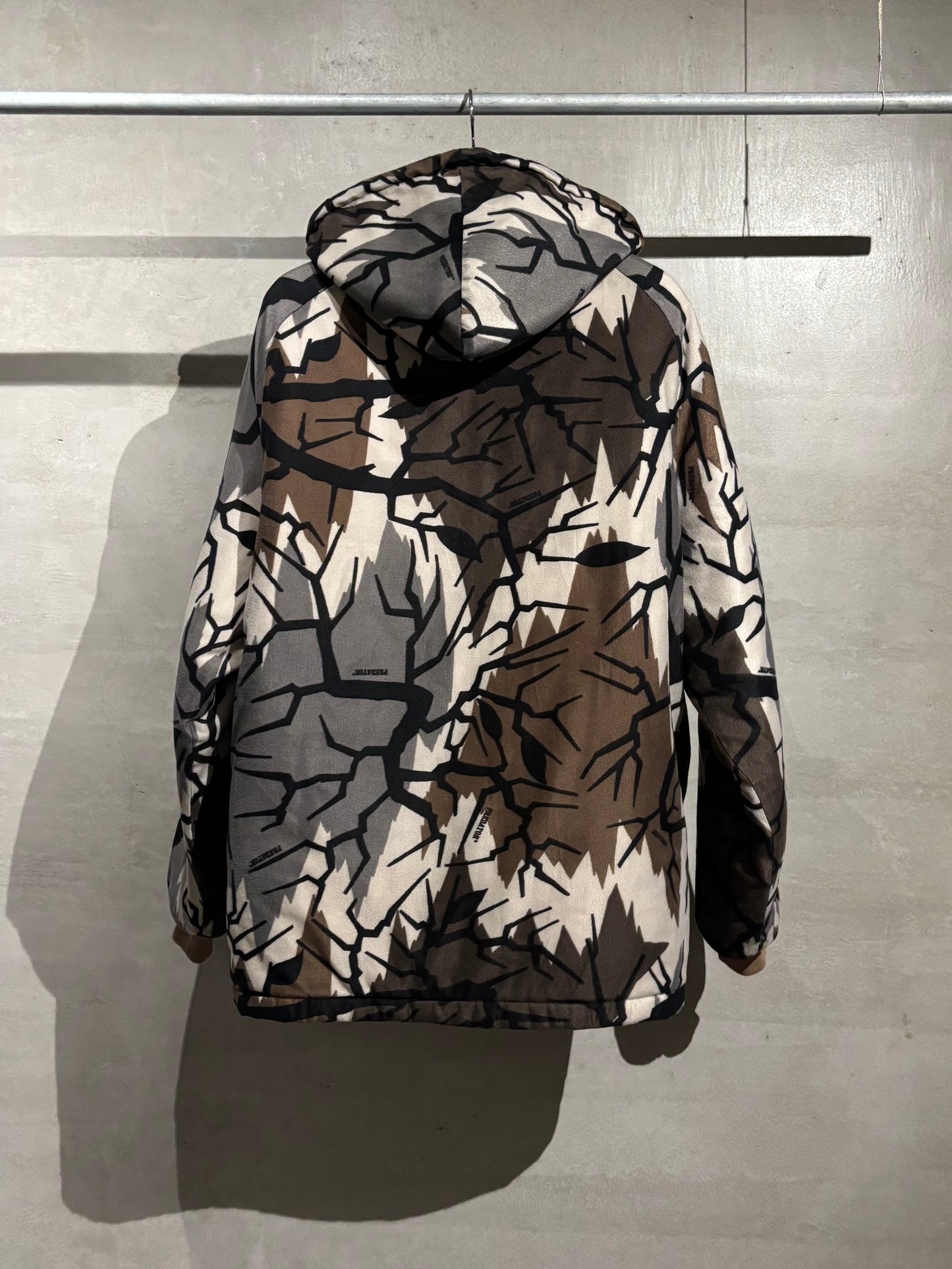 80's PREDATOR CAMOUFLAGE insulation jacket “Made in USA”