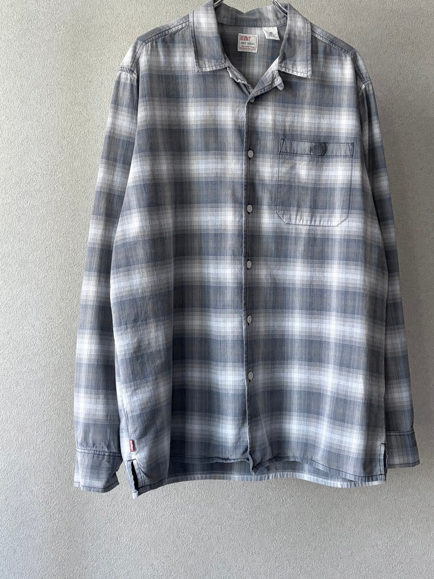90's Levi's open collor shirt