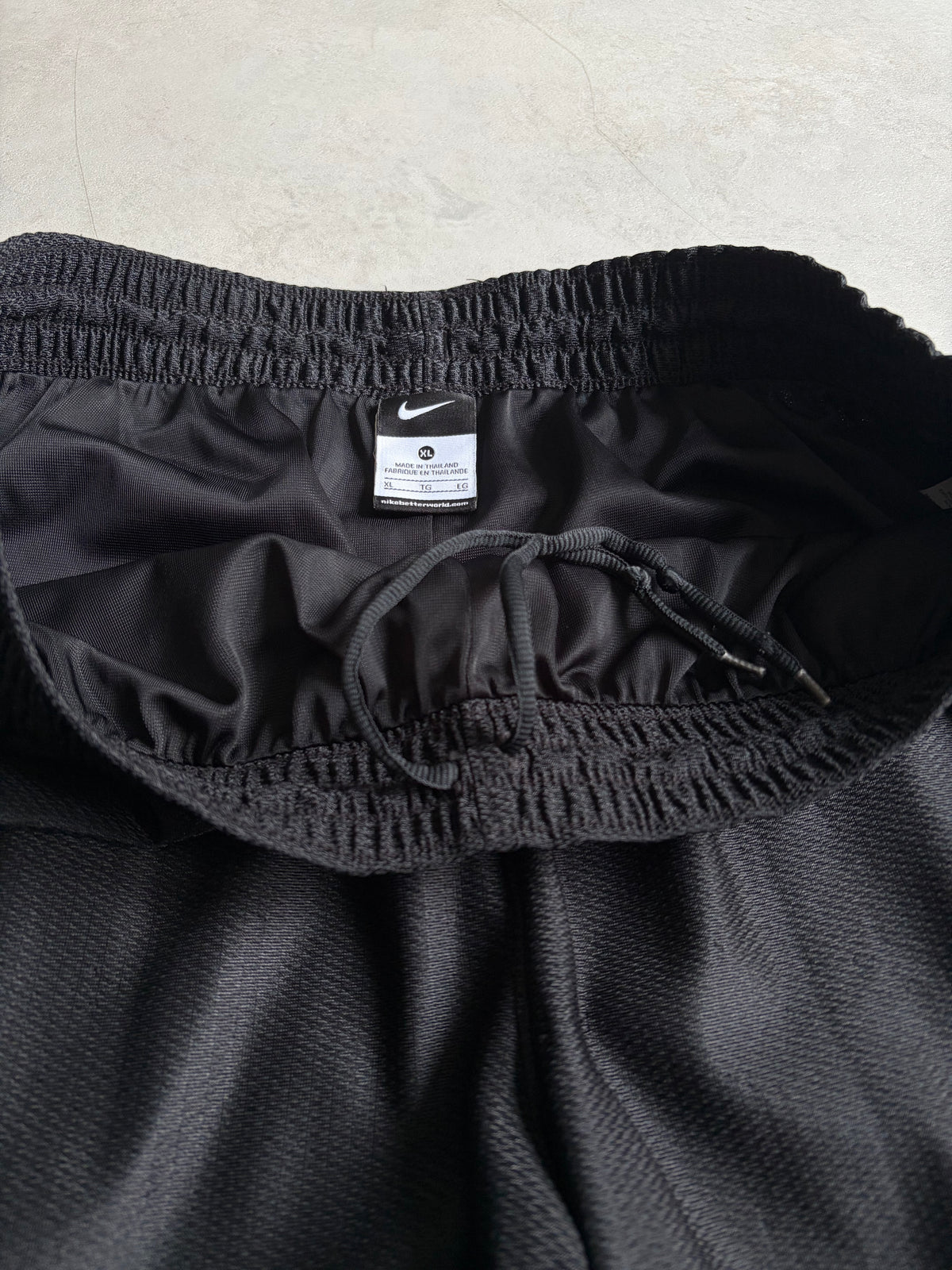 00's NIKE basketball shorts