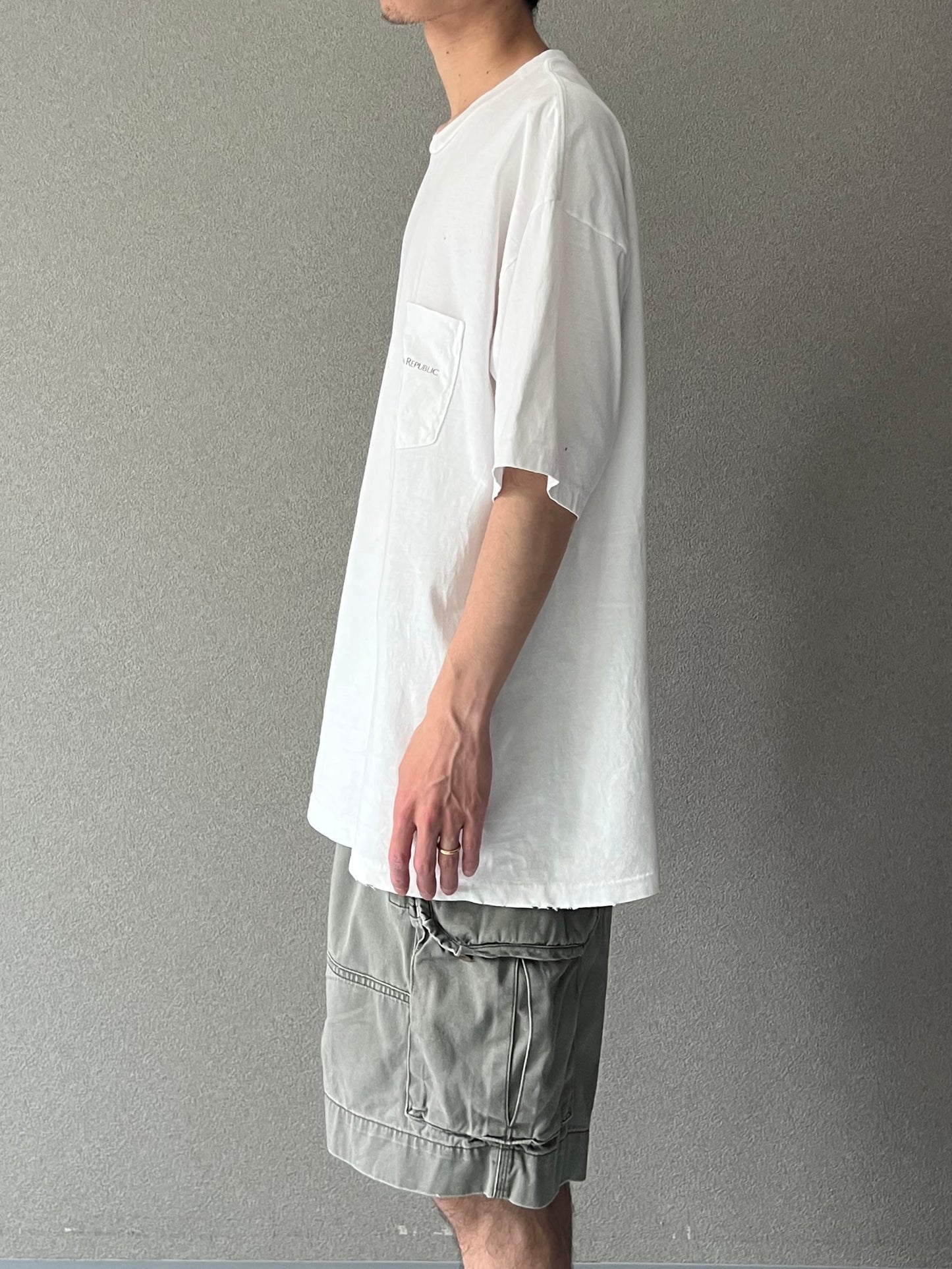 90's BANANA REPUBLIC printed t-shirt "Made in USA"