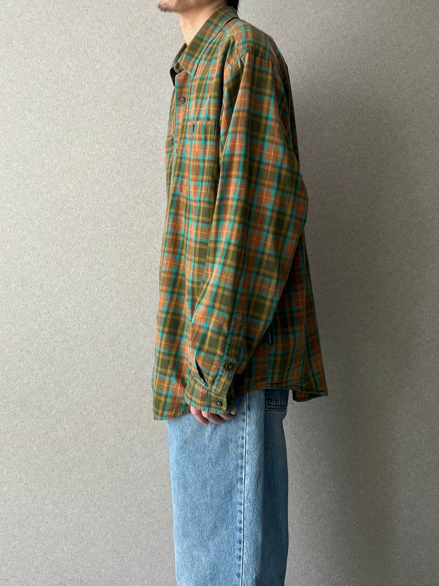 00's patagonia shirt