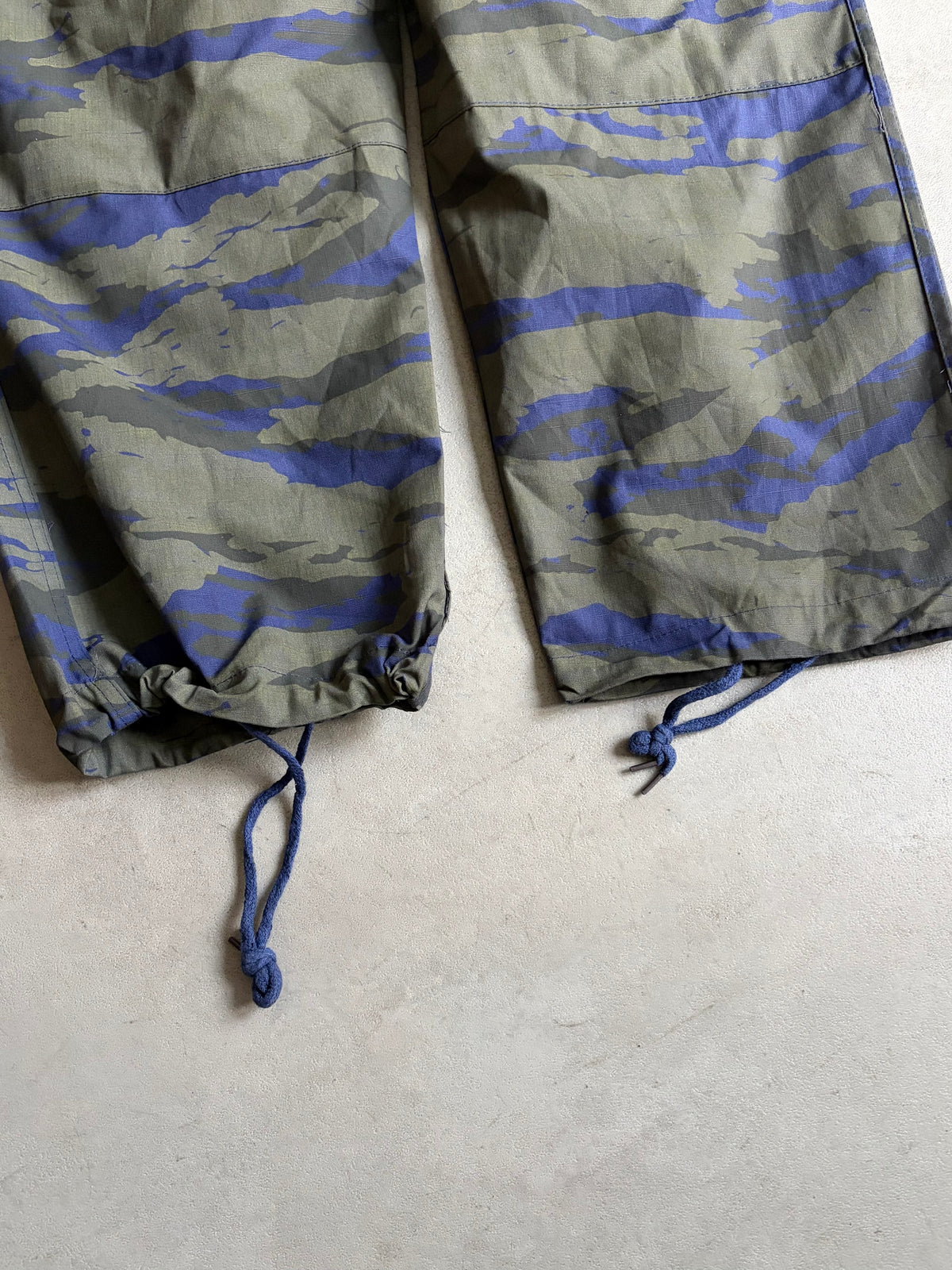 00's HELLENIC AIR FORCE cargo pants "DEAD STOCK"