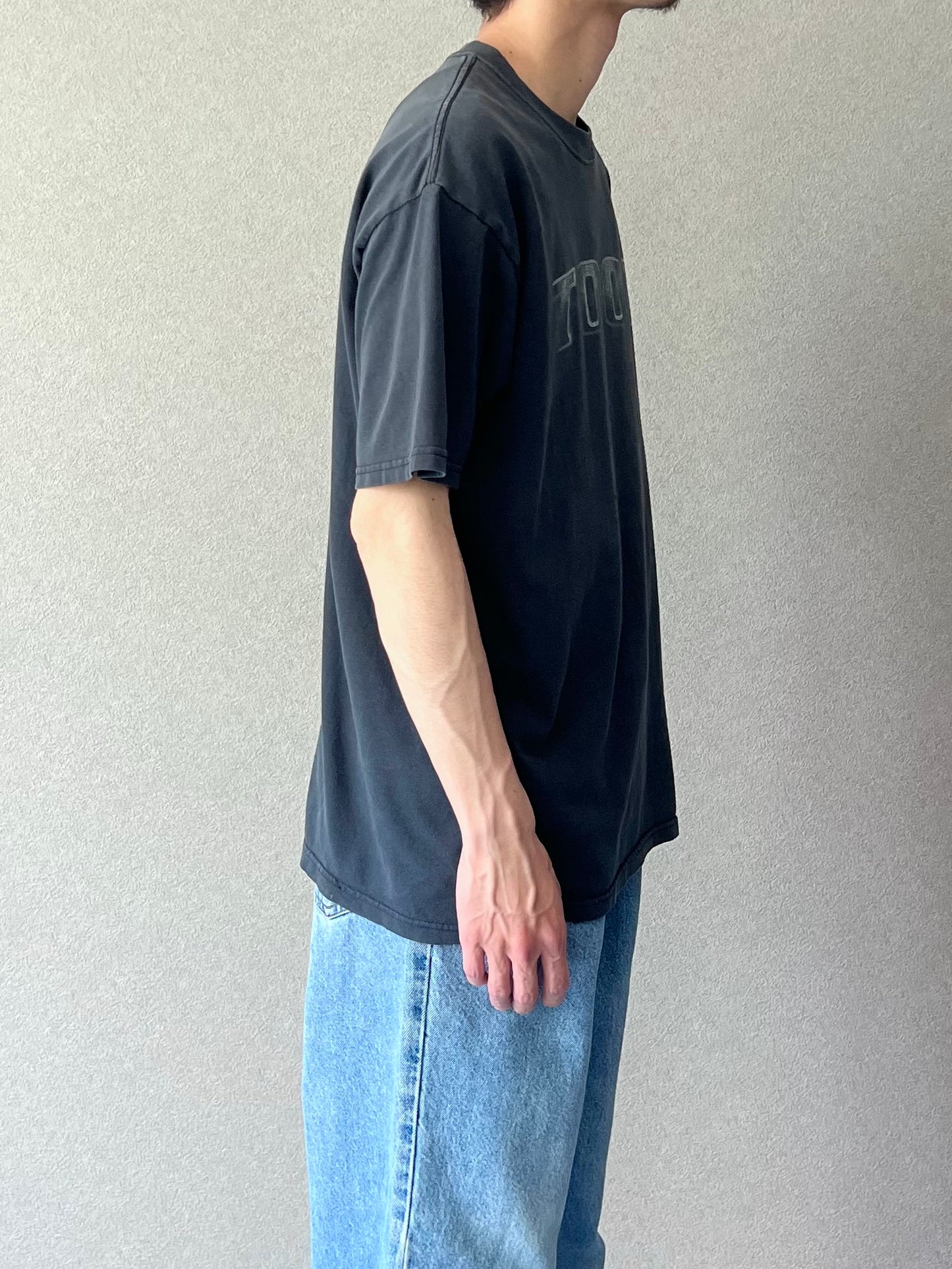 00's TOOL music t-shirt