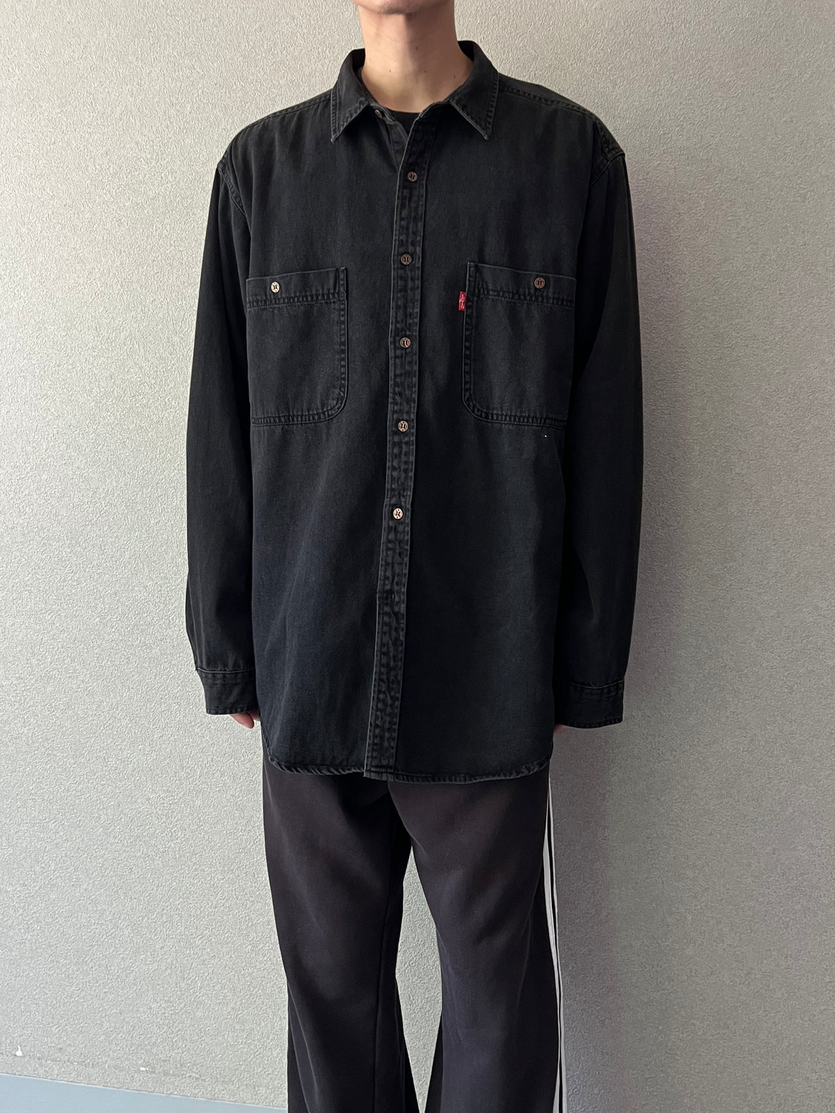 90's Levi's denim shirt