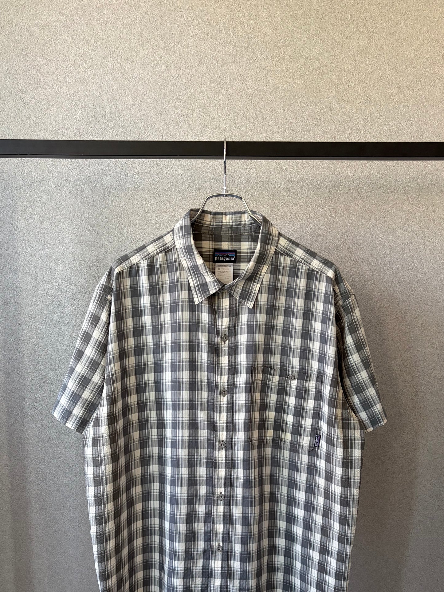 00's patagonia S/S seersucker shirt