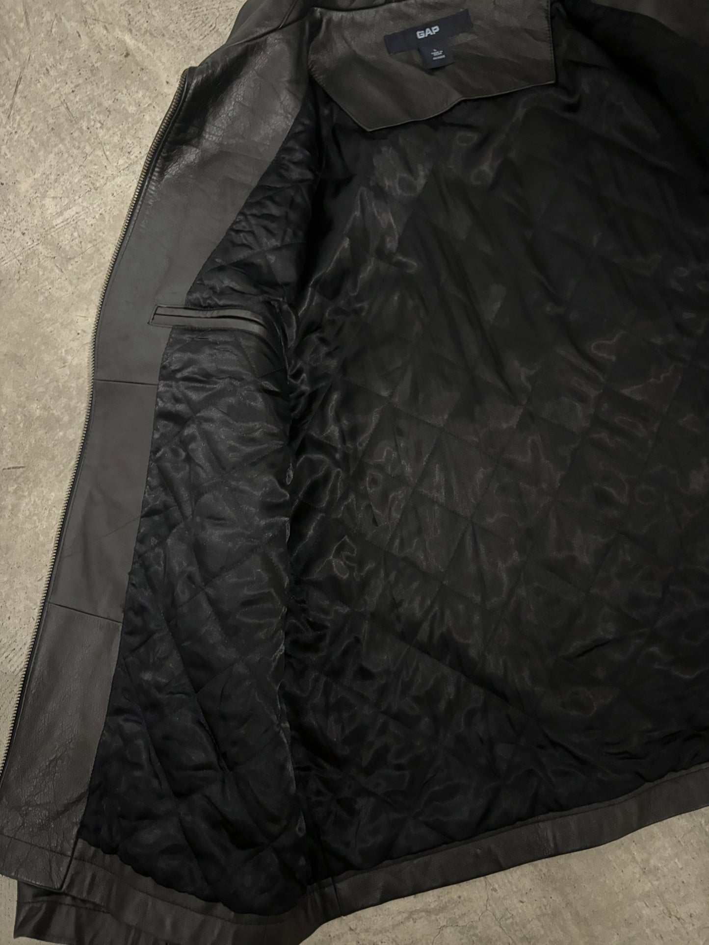 00's GAP leather jacket