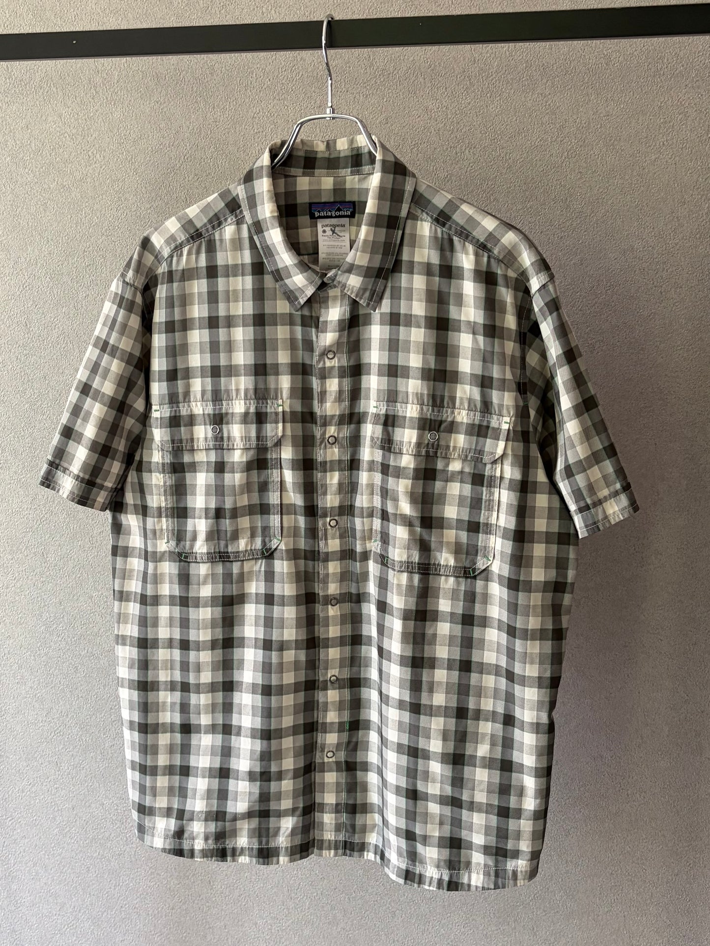 00's patagonia S/S nylon shirt