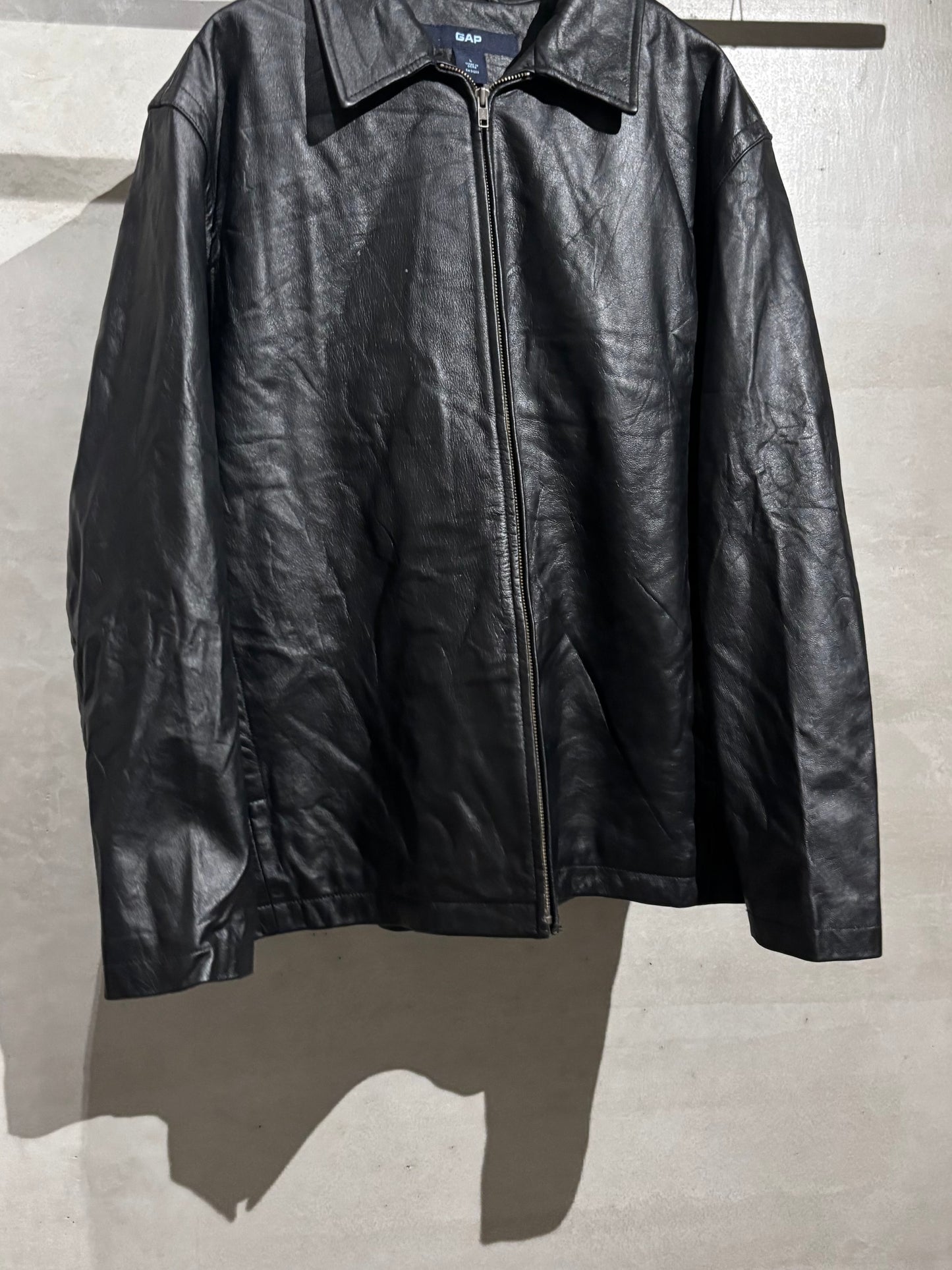 00's GAP leather jacket