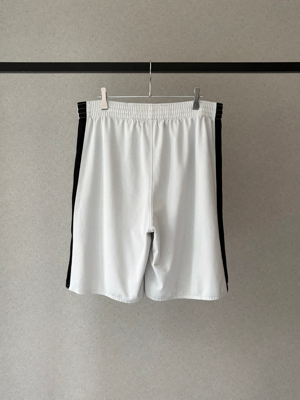 00's NIKE basketball shorts