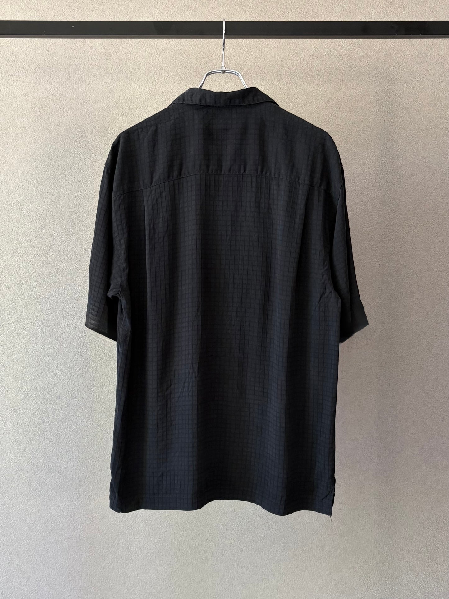 00's Tommy Bahama open collar silk shirt