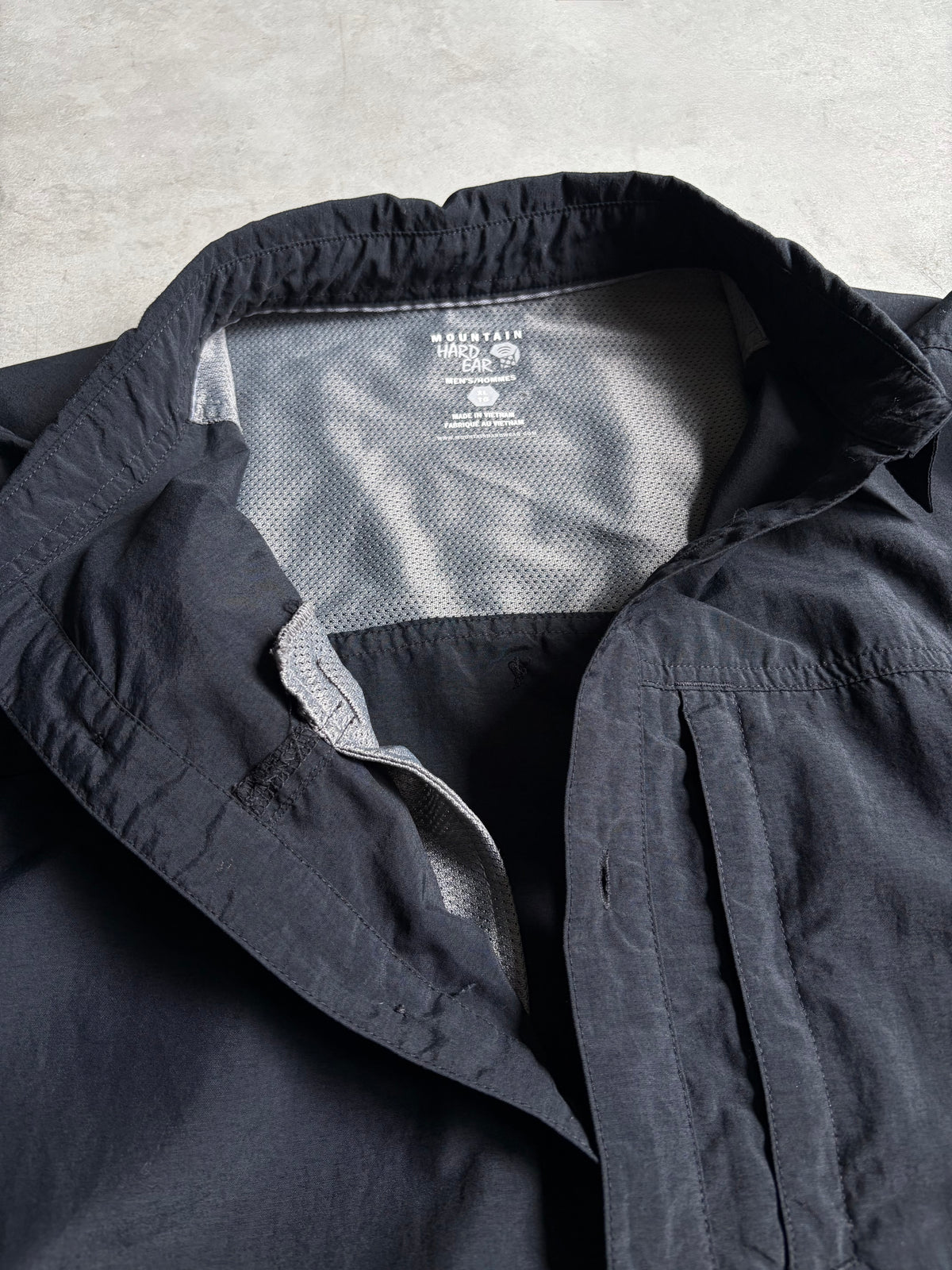00's MOUNTAIN HARDWARE nylon utility shirt