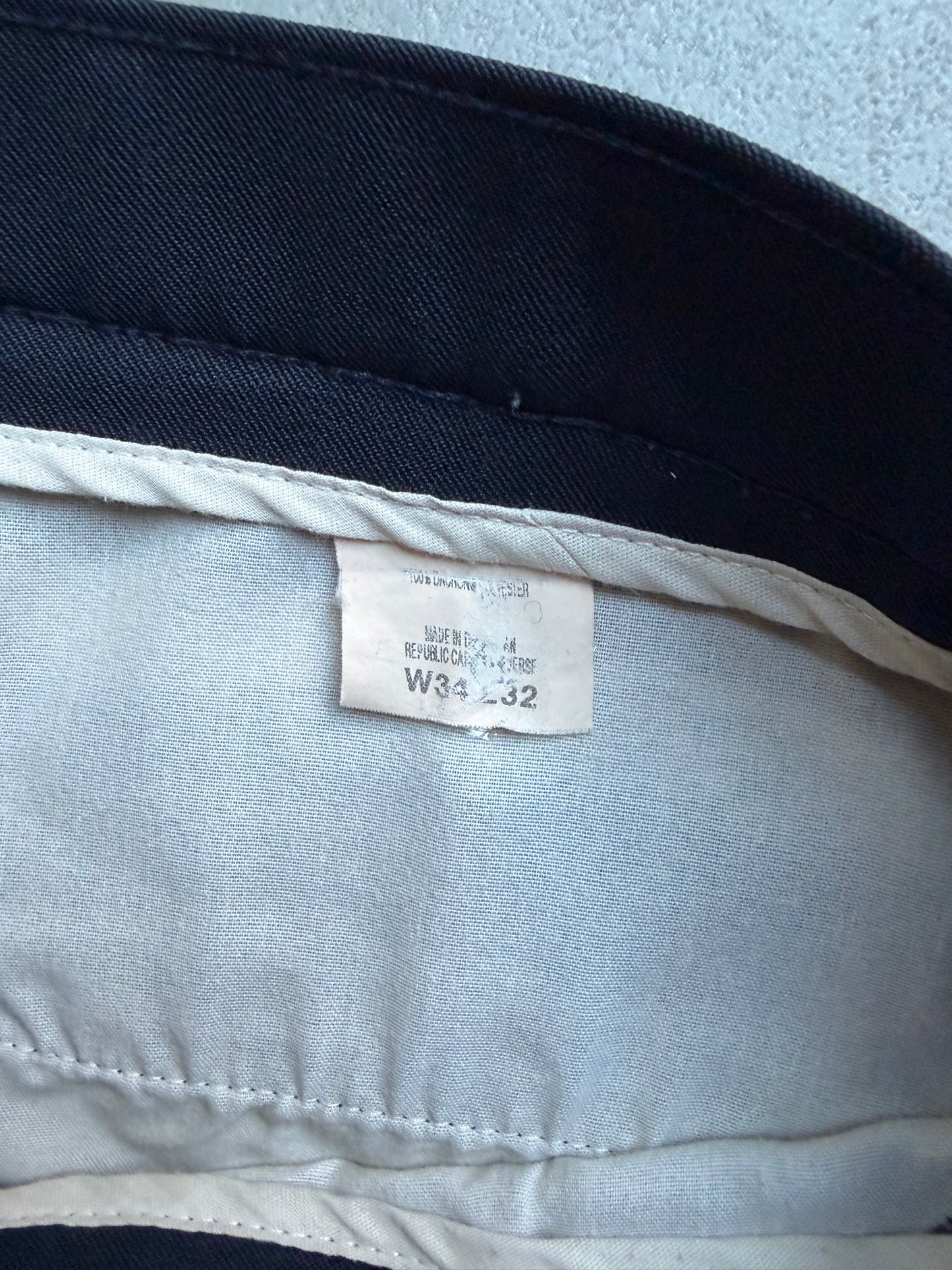 90's Levi's action slacks