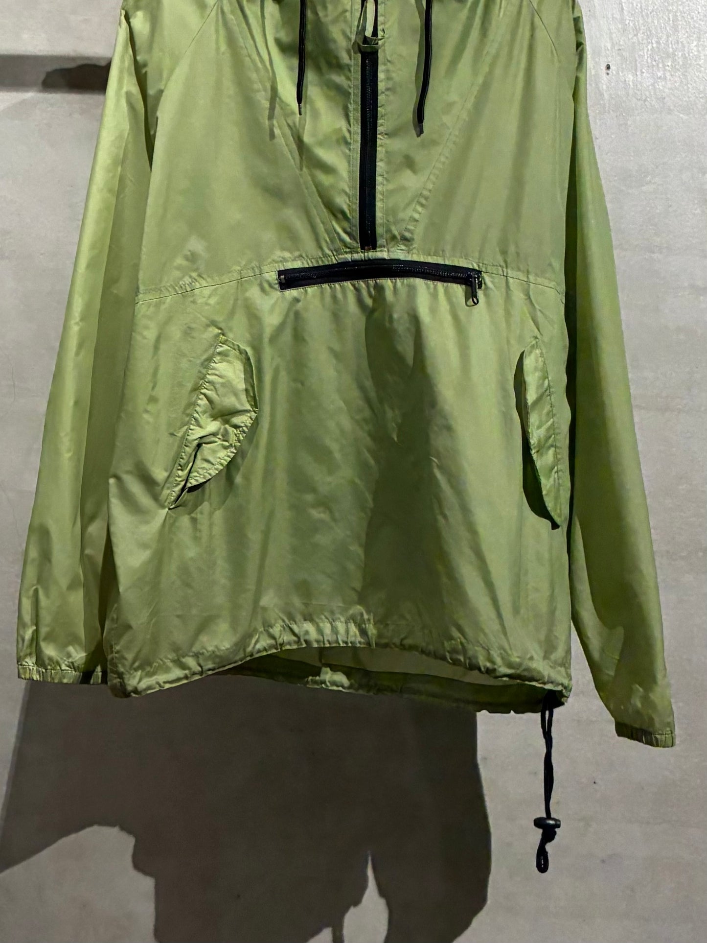 00's GAP nylon anorak “Made in RUSSIA”