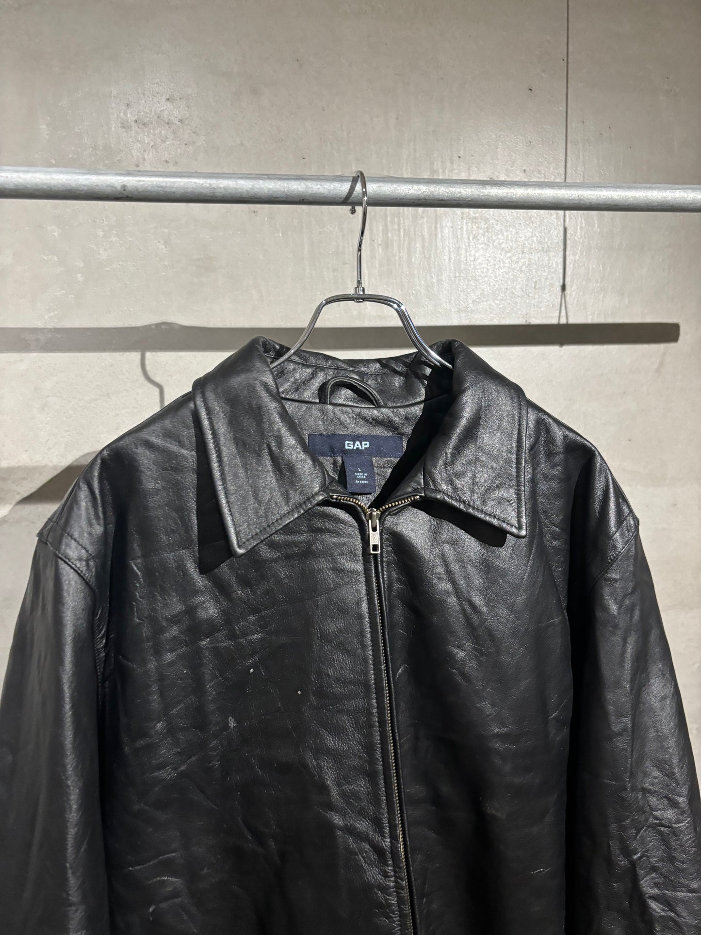 00's GAP leather jacket