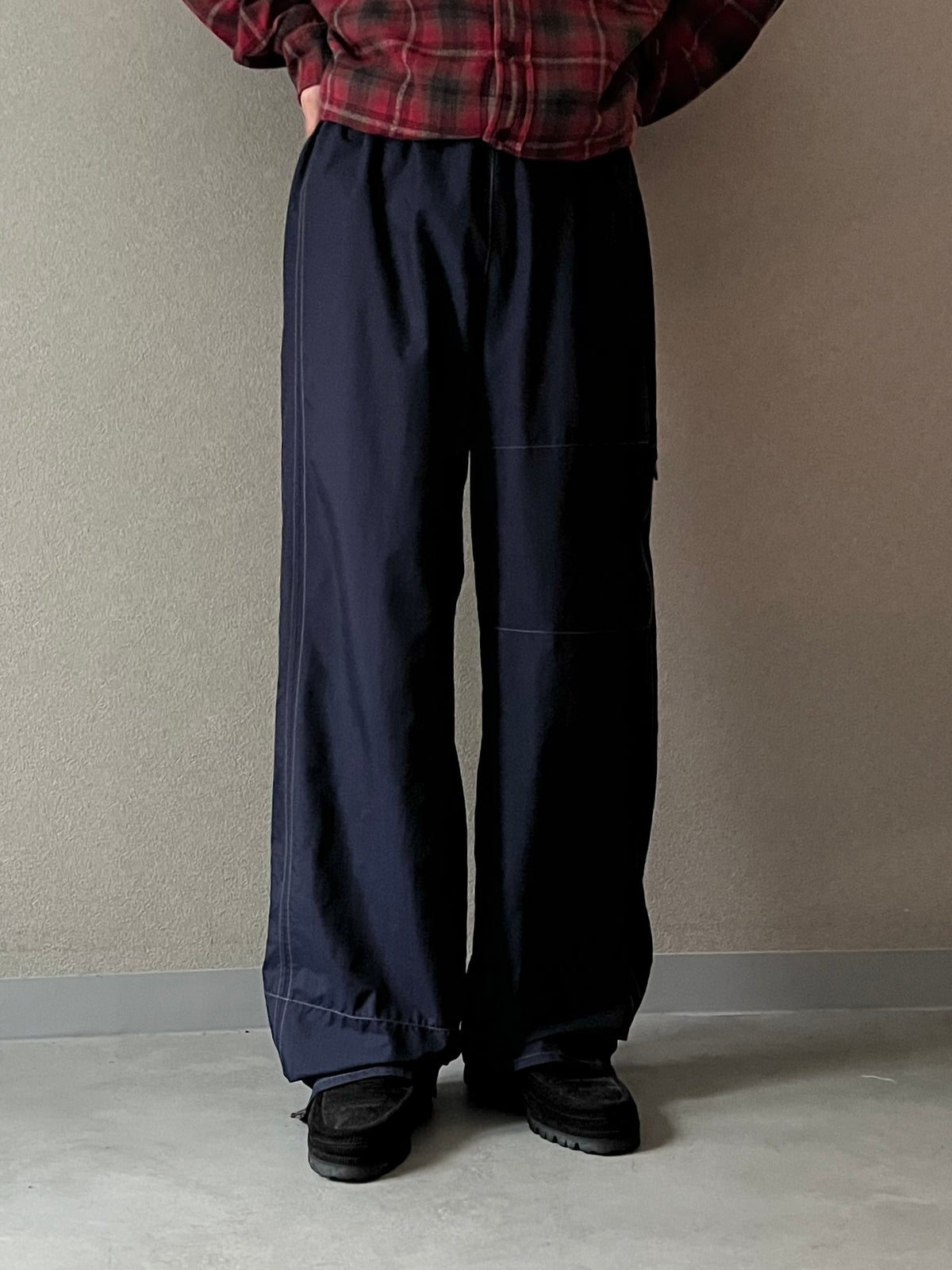 00's DKNY nylon pants “DEAD STOCK”
