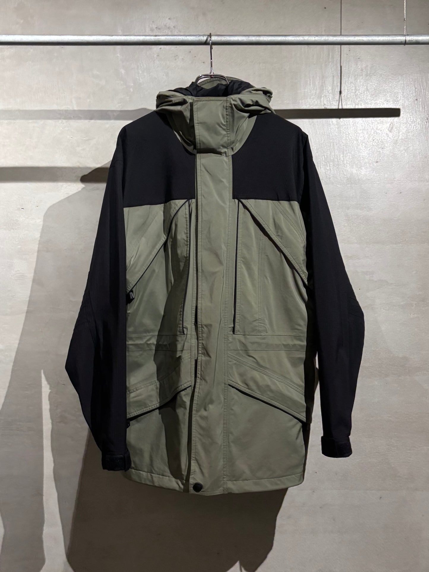 90's Cabela's GORE-TEX nylon jacket