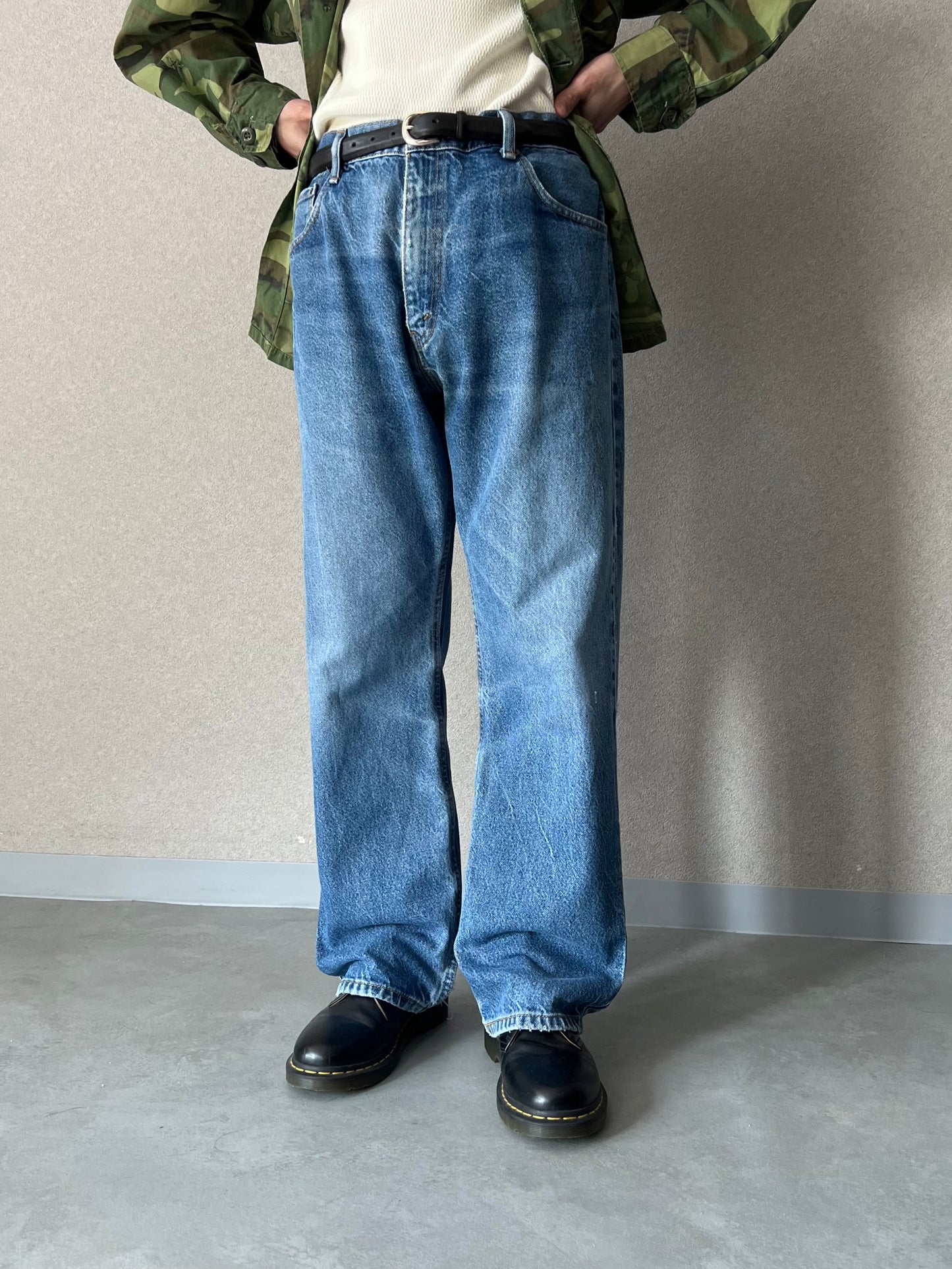 00's Levi's 517 denim pants