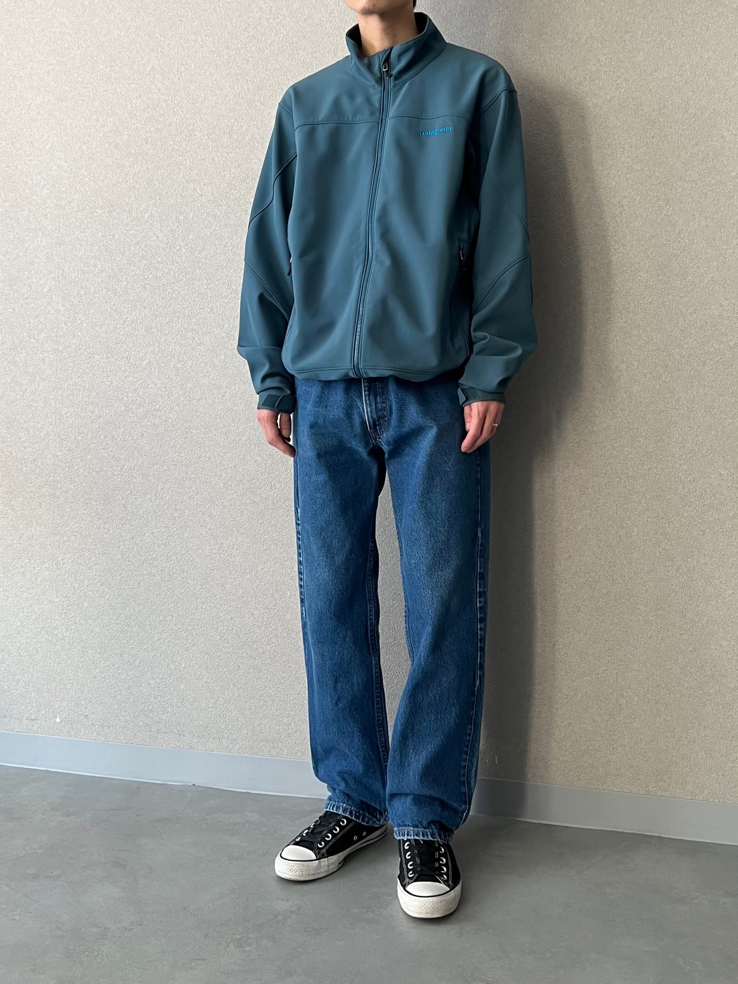 00's patagonia softshell jacket