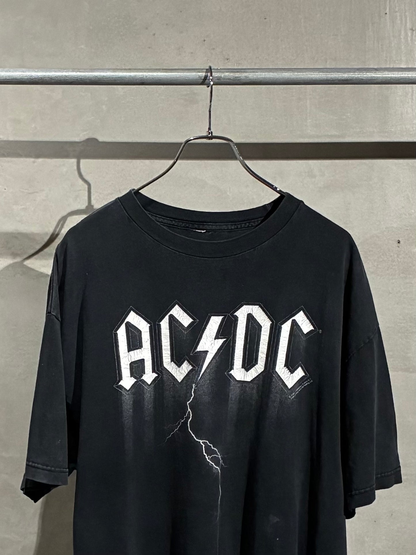00's AC/DC music t-shirt