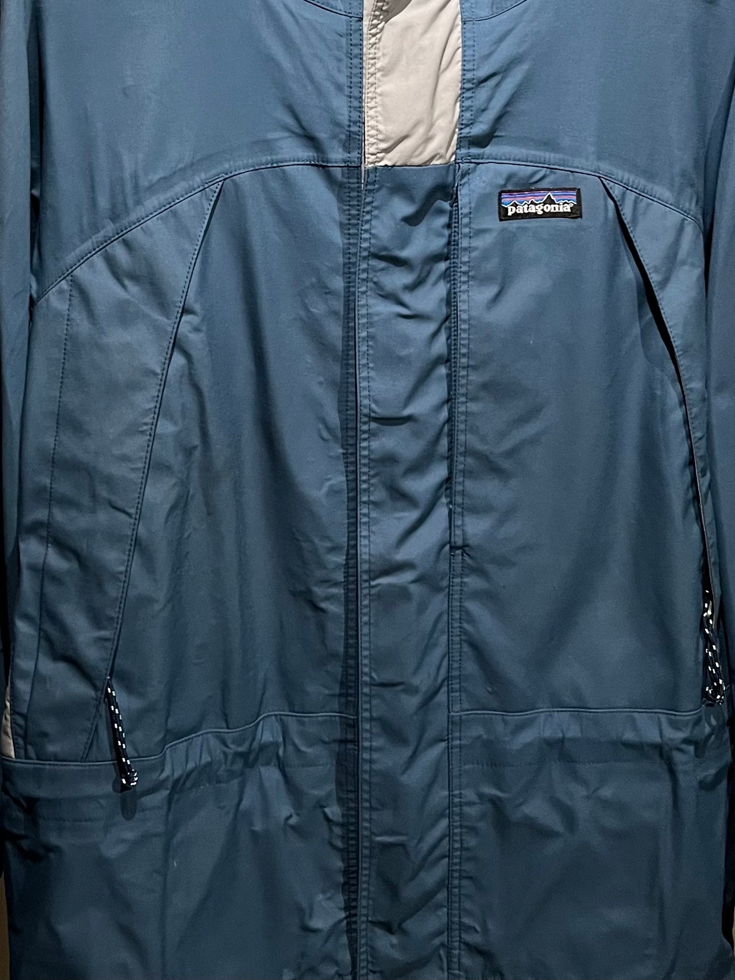 00's patagonia nylon jacket